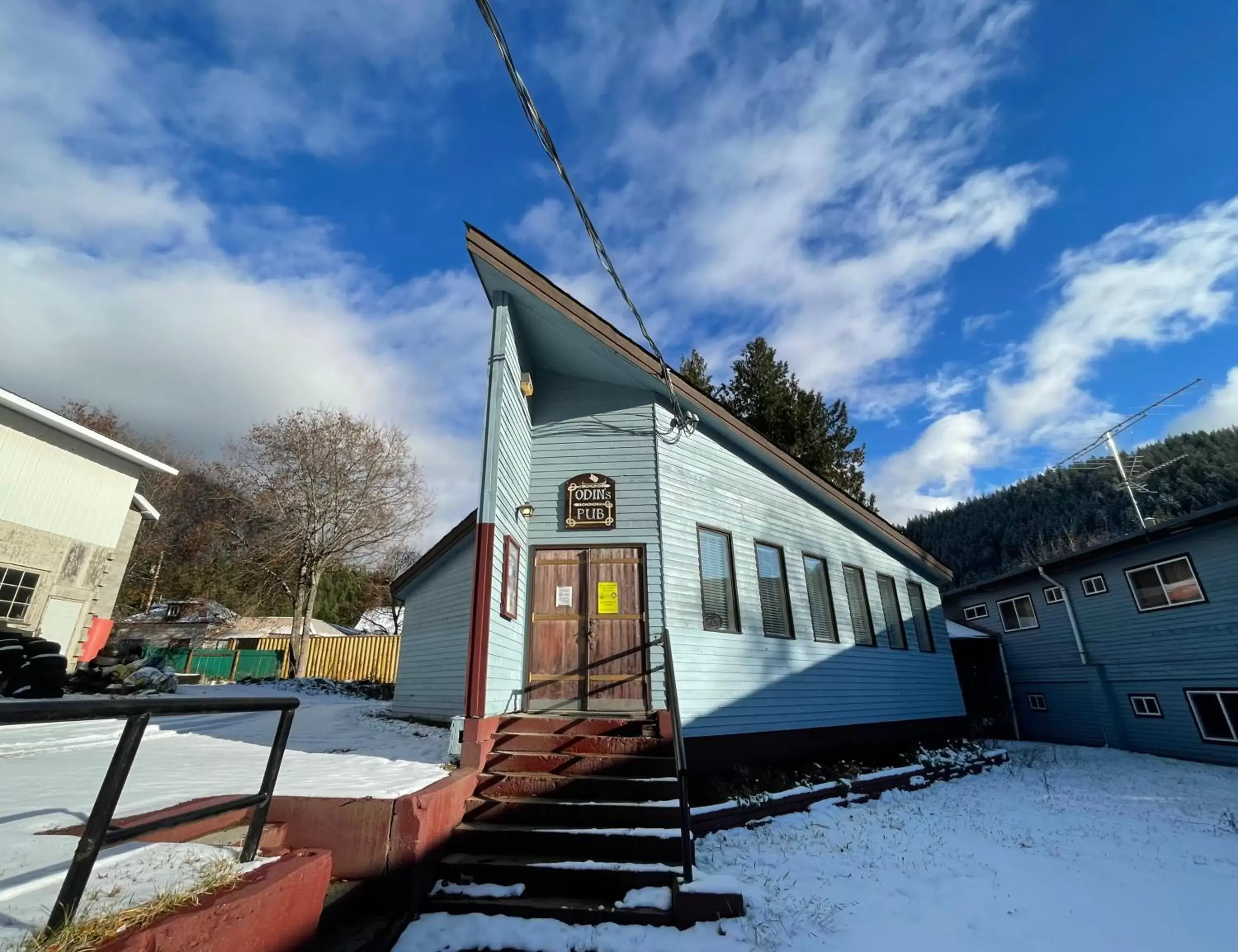 Lounge or bar, Property Building in Valhalla Inn