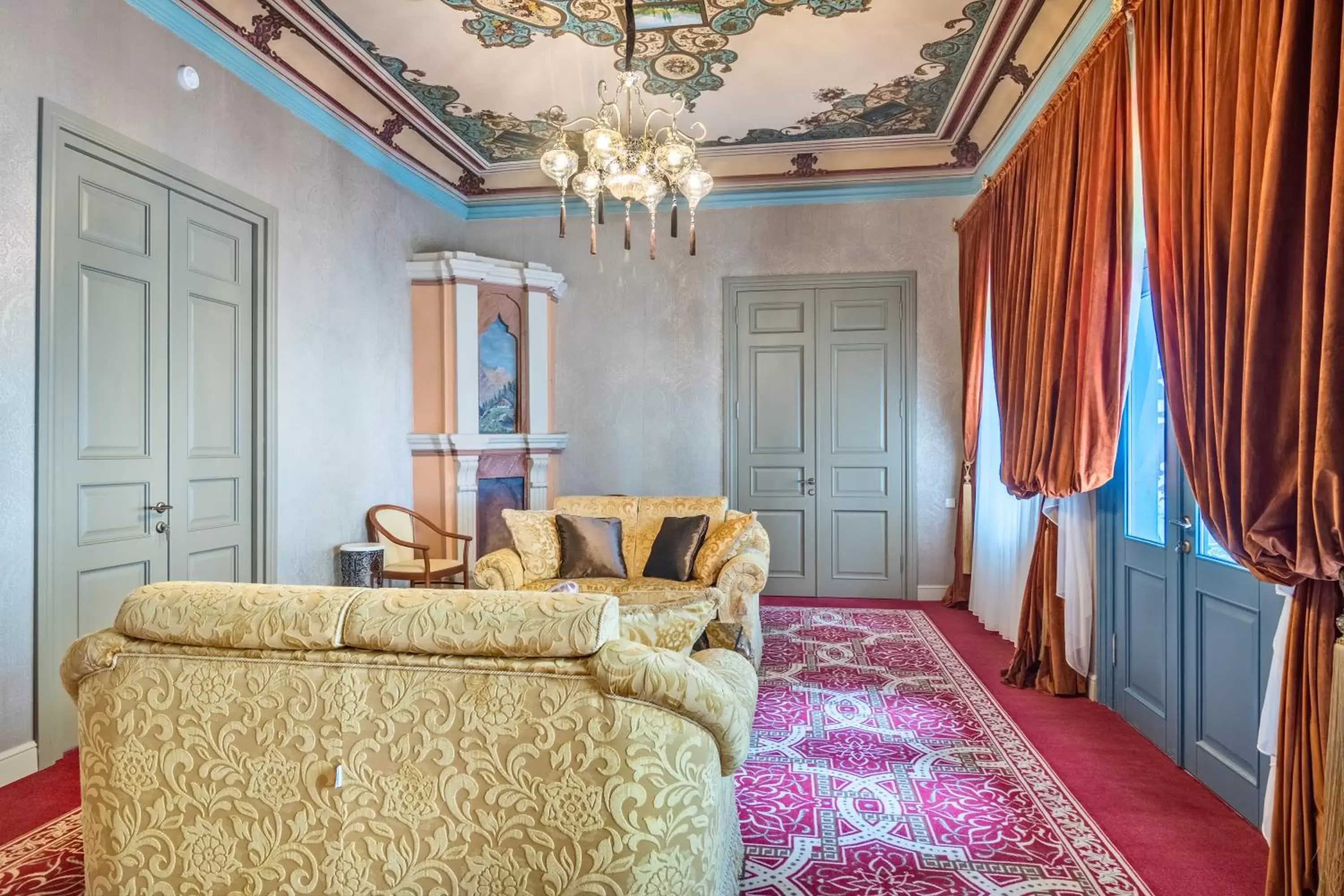 Living room, Seating Area in Golden Tulip Borjomi