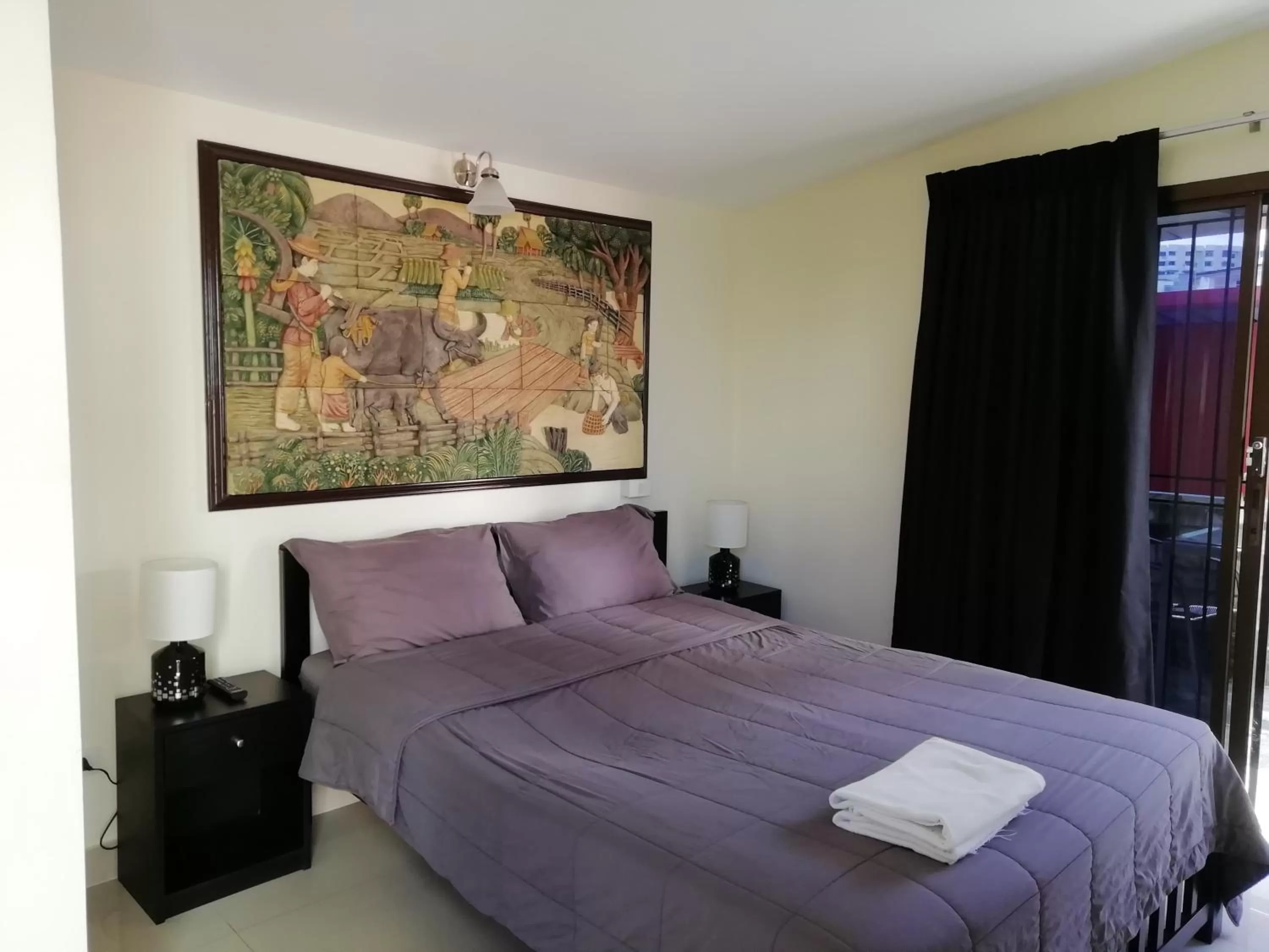 Bedroom, Bed in Dania