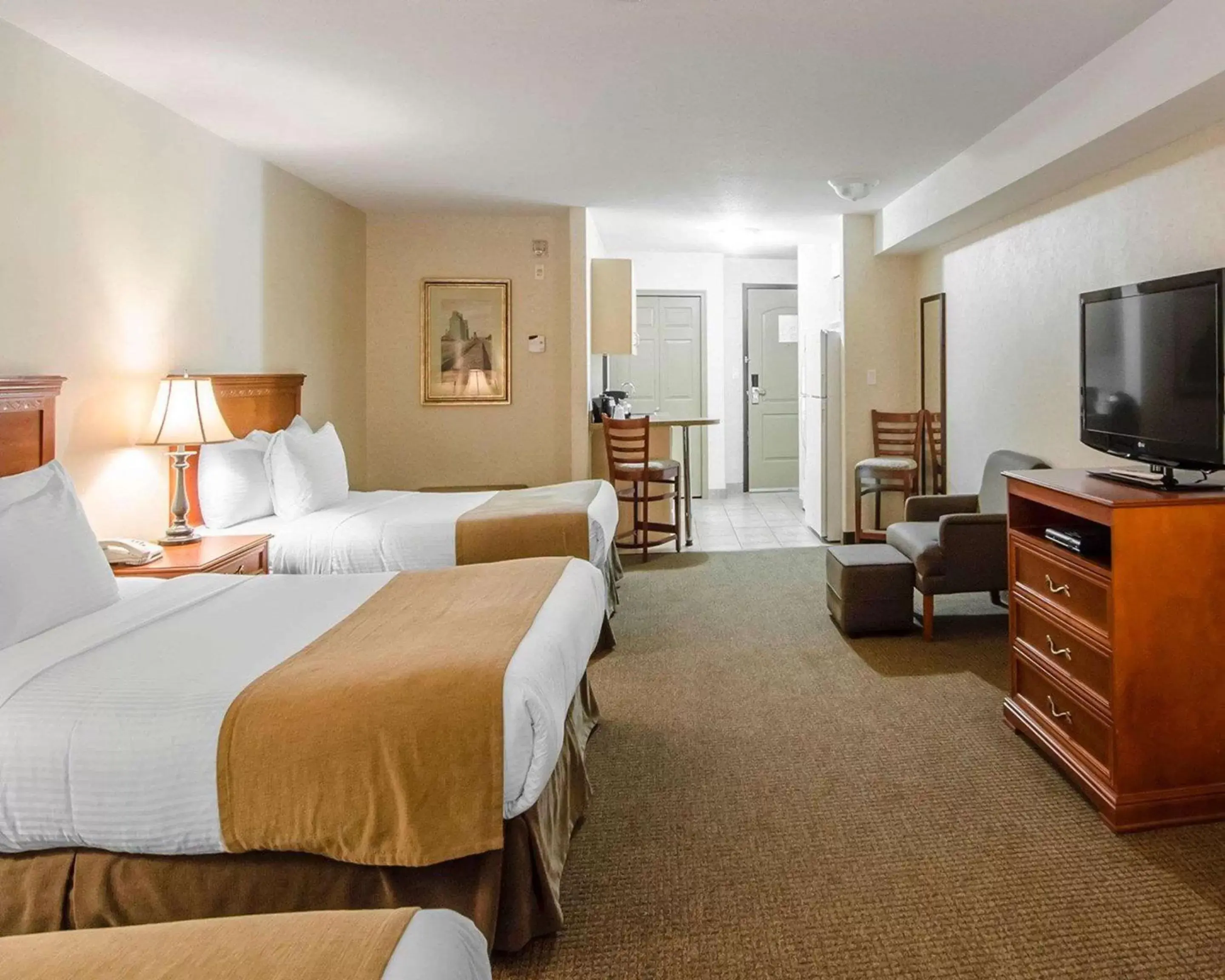 Photo of the whole room in Quality Inn & Suites Grand Prairie