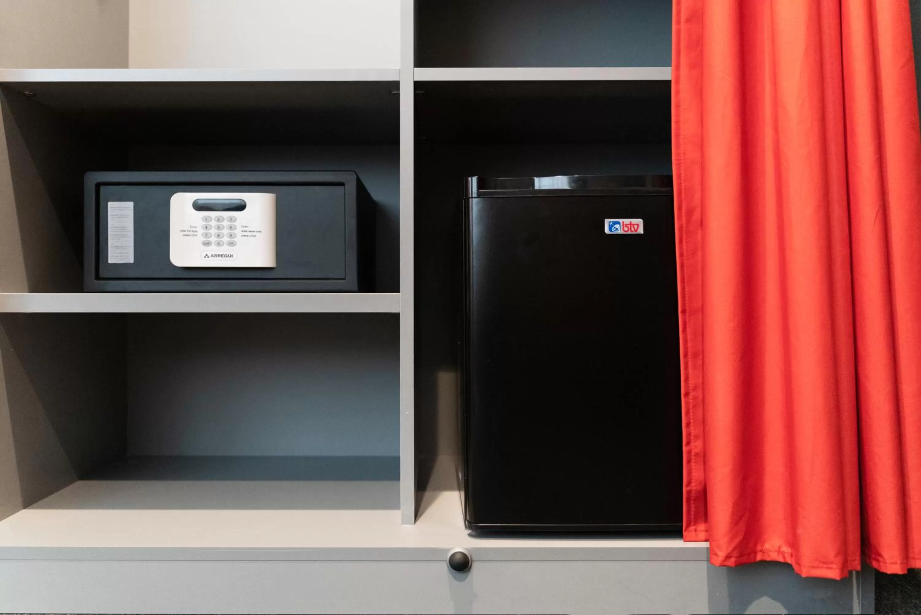 oven in Nest Style Valencia