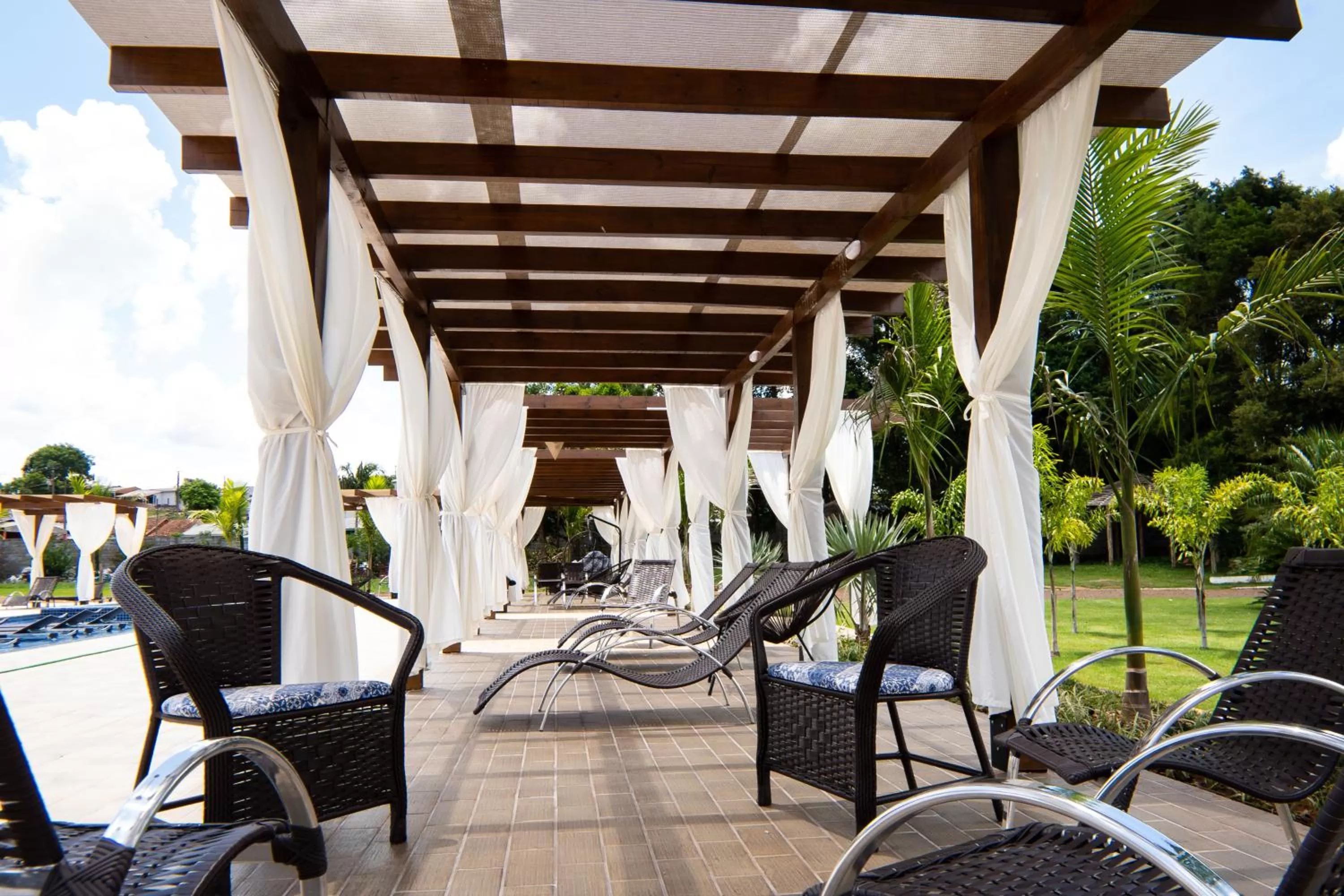 Swimming pool in Hotel Lago Dourado