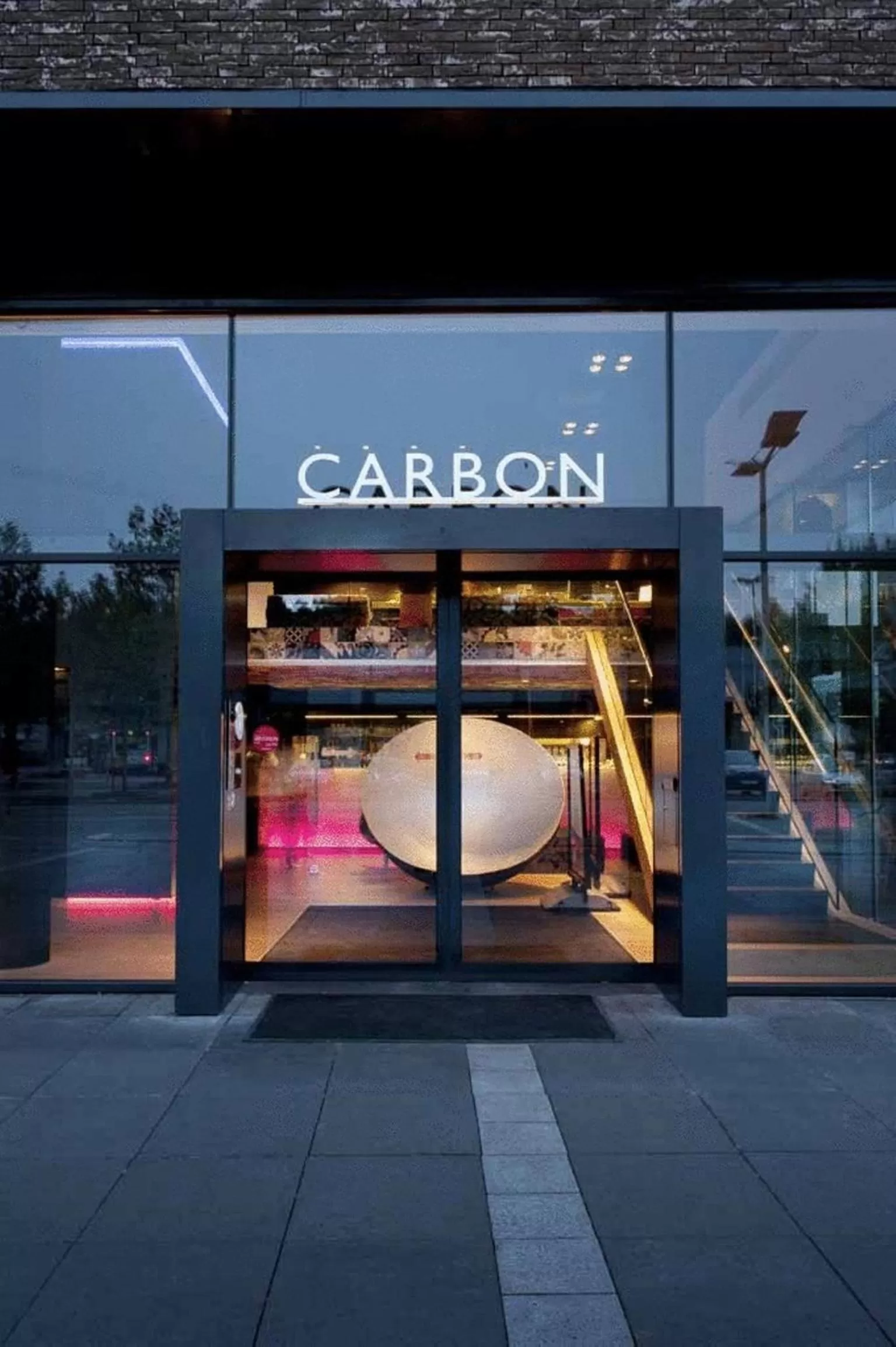 Facade/entrance in Carbon Hotel