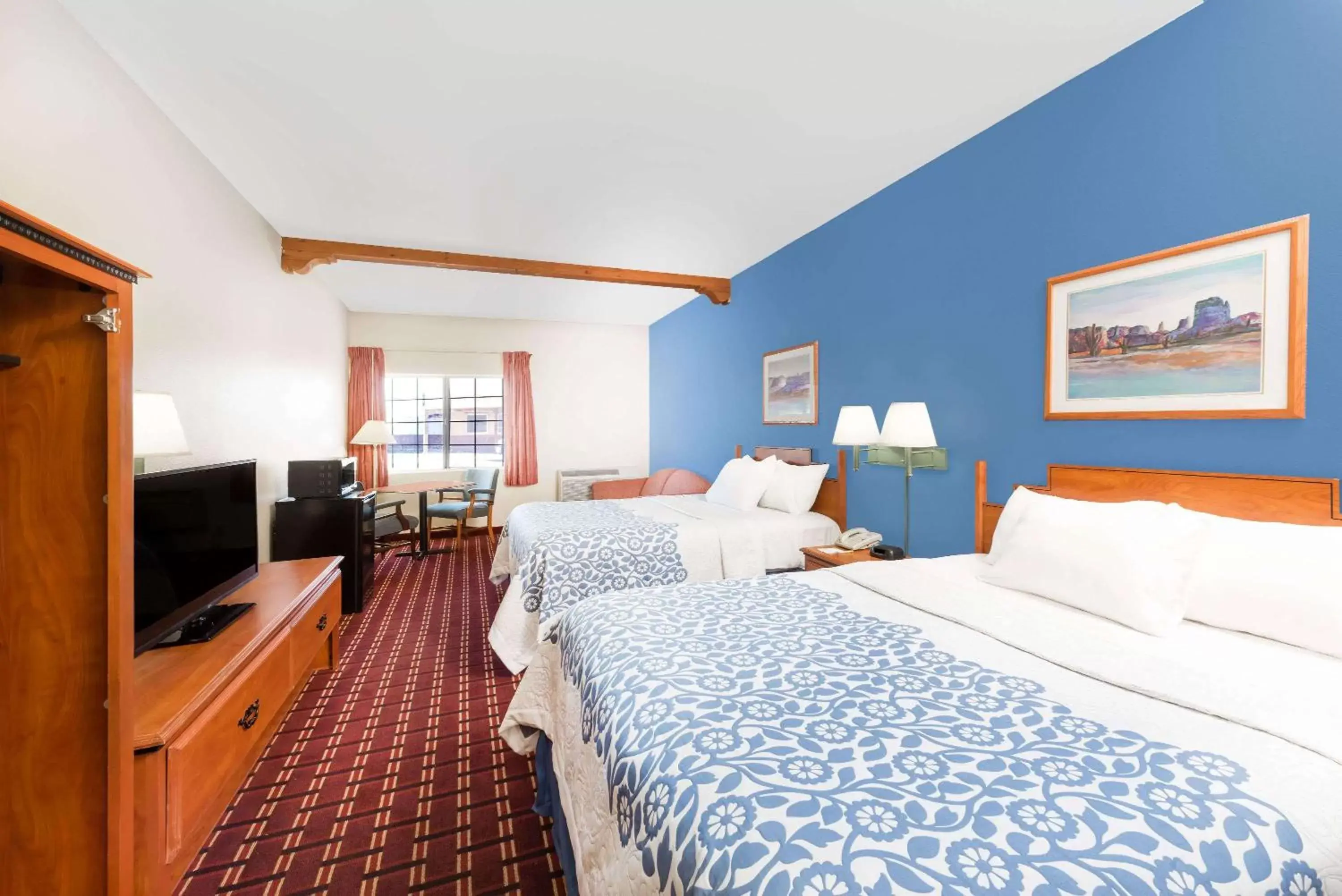 Photo of the whole room, Bed in Days Inn & Suites by Wyndham Lordsburg