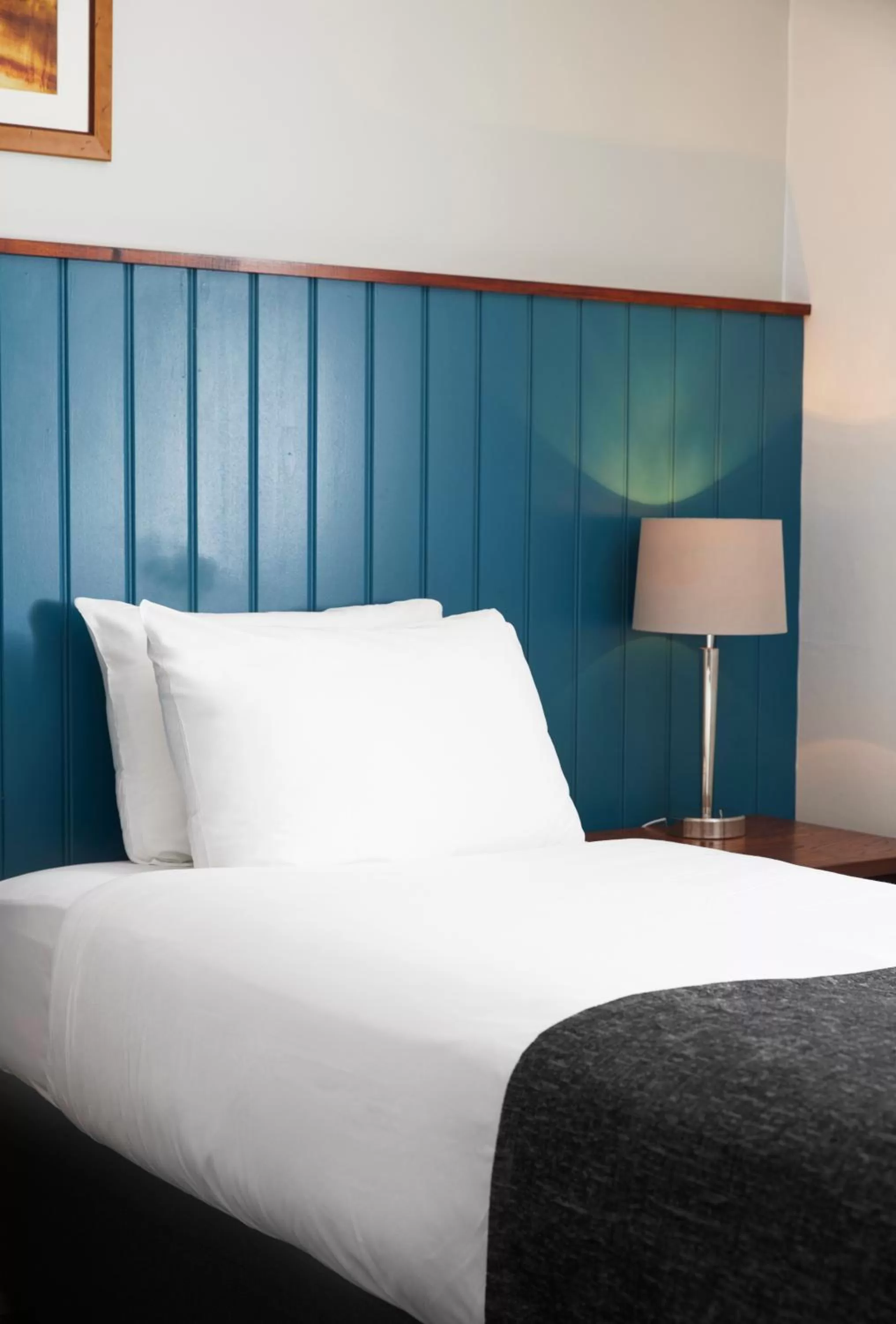 Bed in The Longshoot