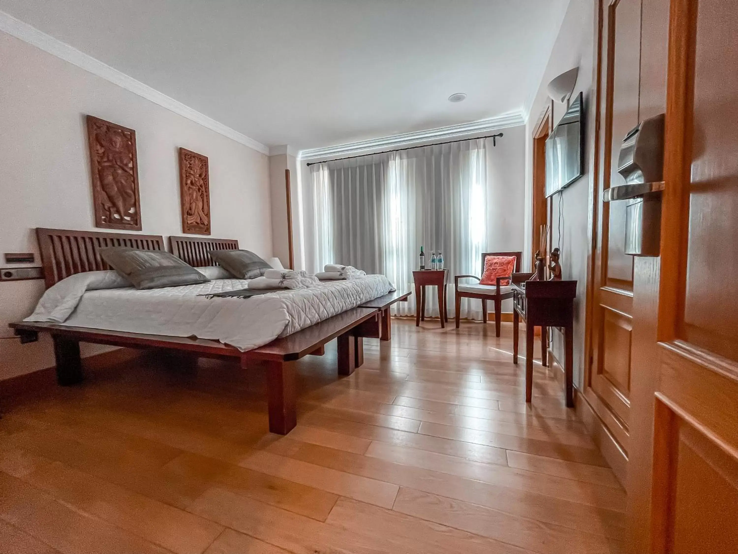 Bedroom, Seating Area in The Marbella Heights Boutique Hotel