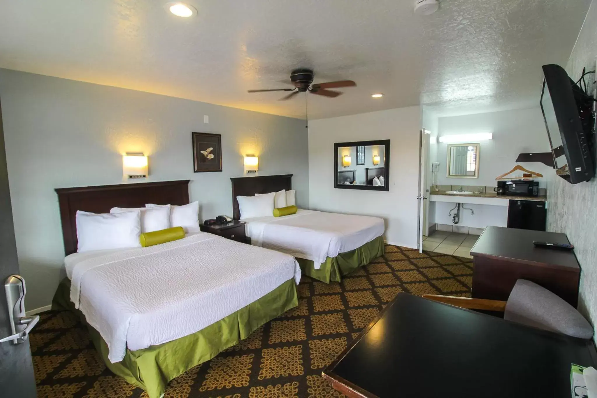 Bed in Stage Stop Inn Williams Bed in Stage Stop Inn Williams