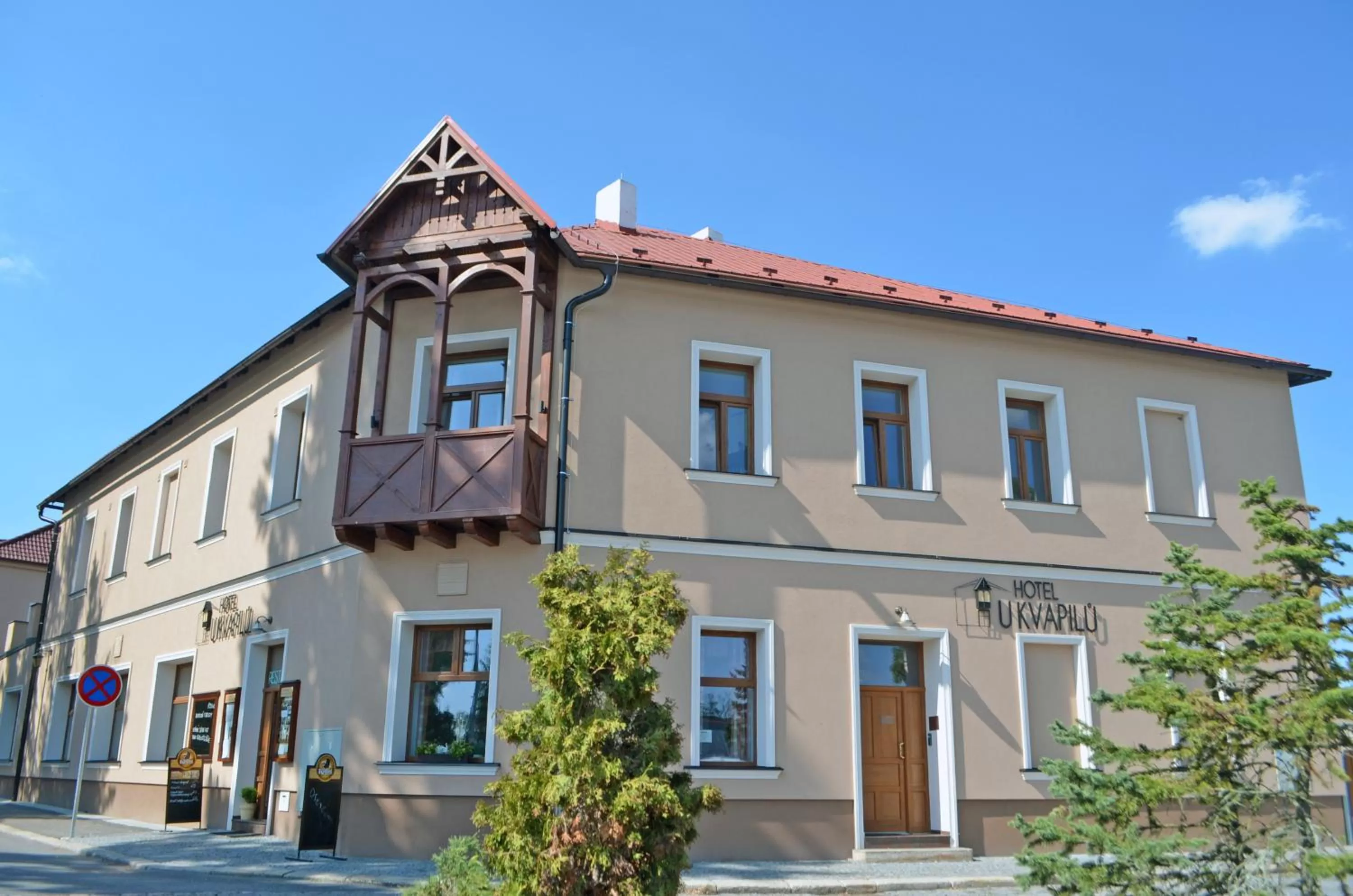 Property building in Hotel U Kvapilů