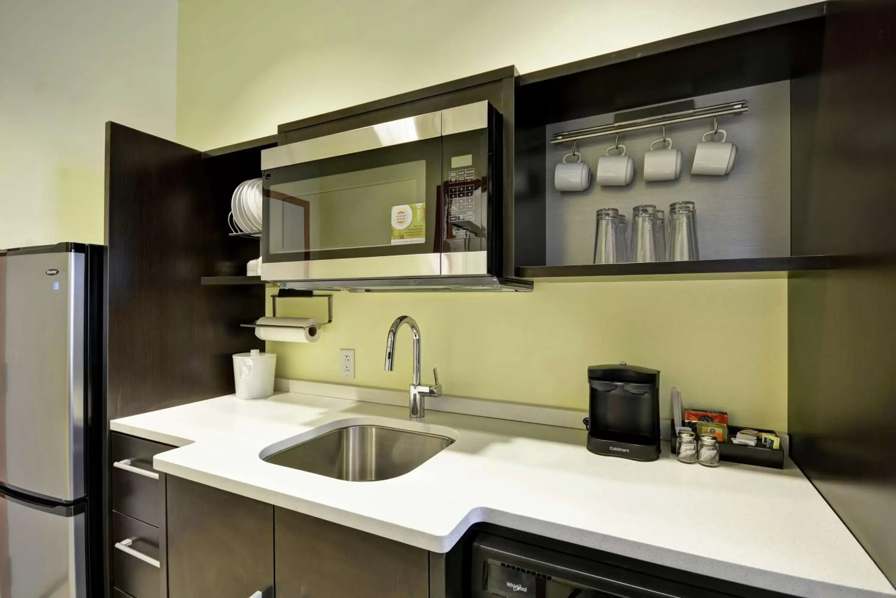 Kitchen or kitchenette, Kitchen/Kitchenette in Home2 Suites by Hilton Brownsville