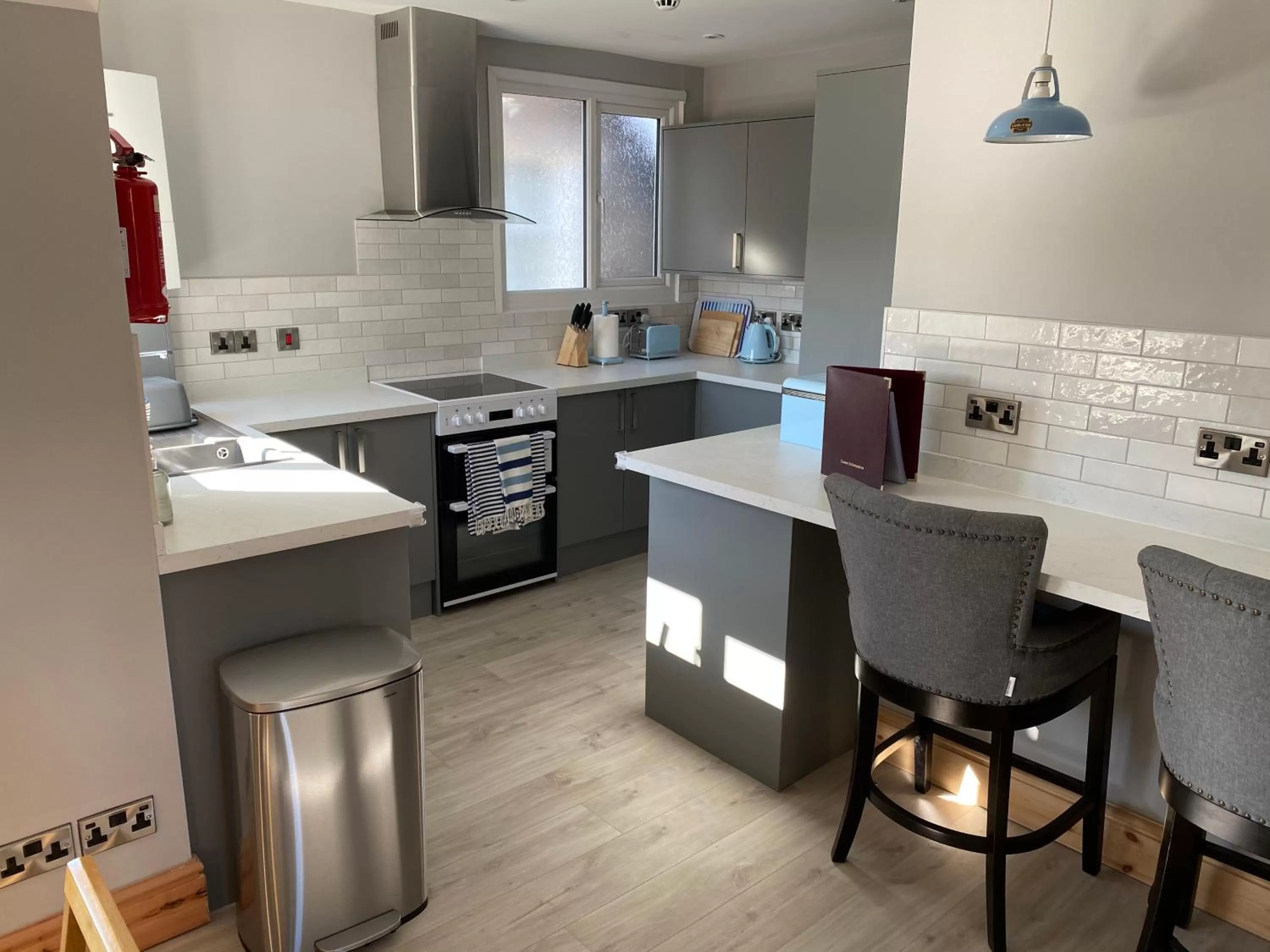 Kitchen or kitchenette in Buile Hill Holiday Flats