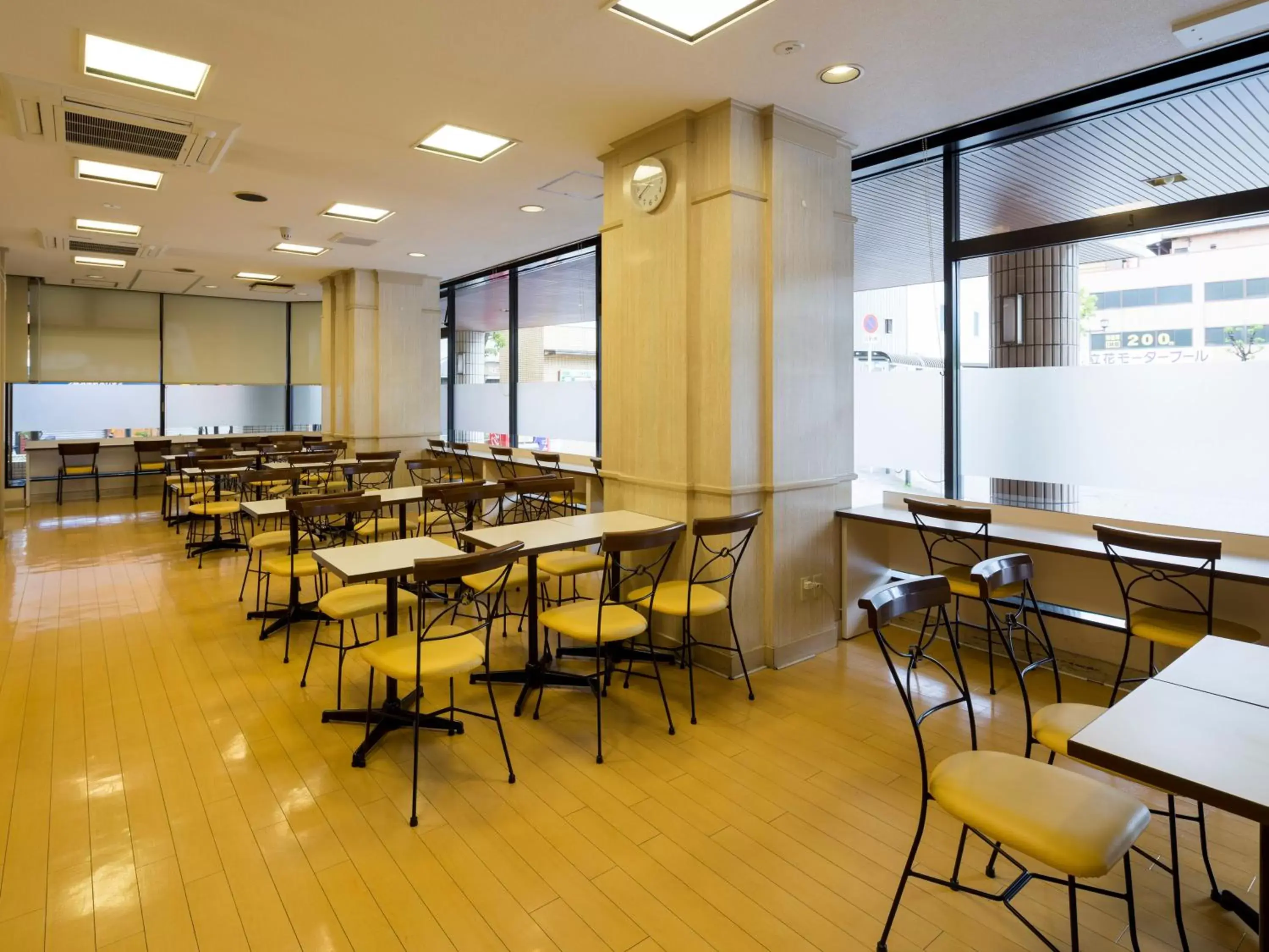 Breakfast, Restaurant/Places to Eat in Comfort Hotel Sakai