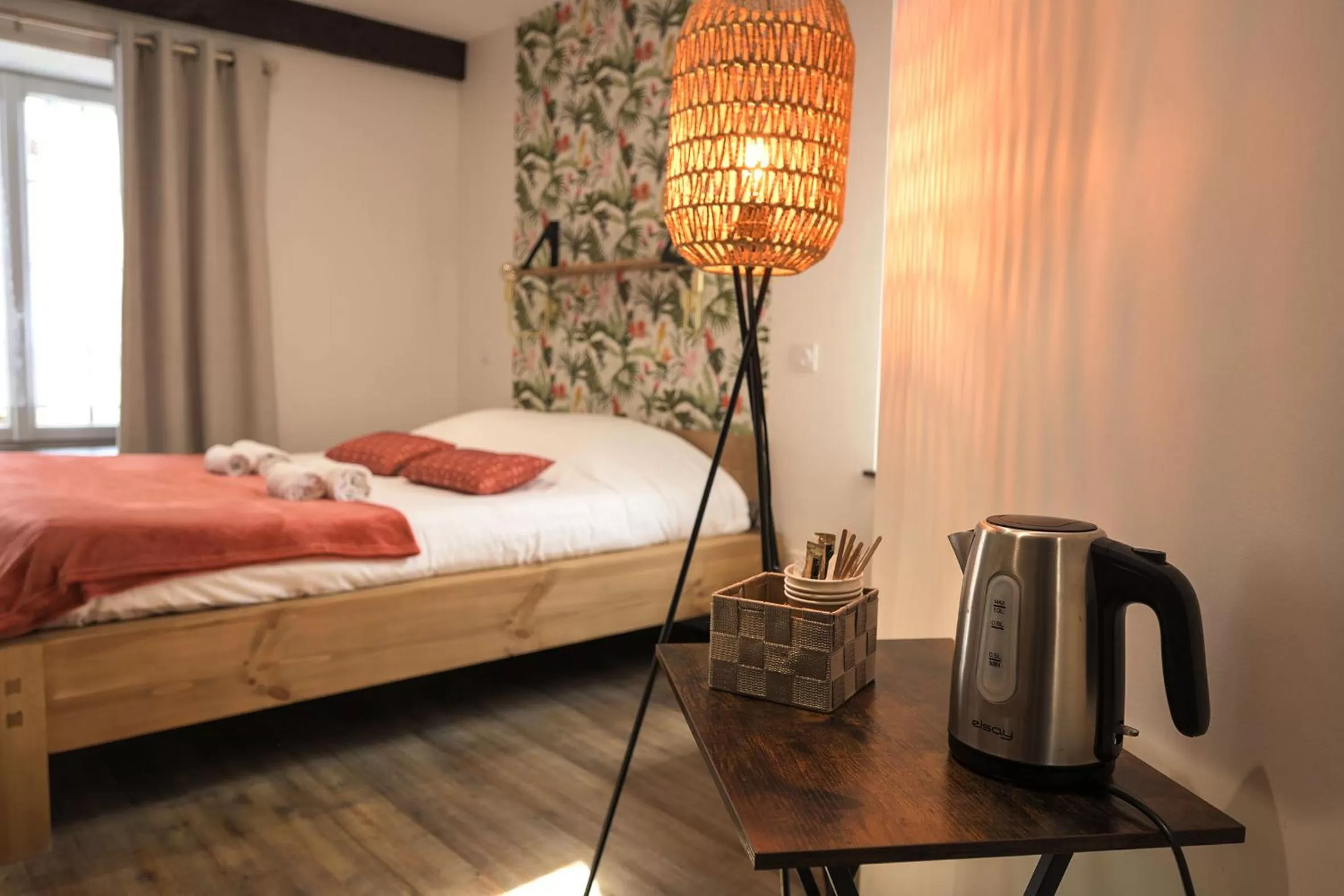 Bed in Hotel De La Croisée