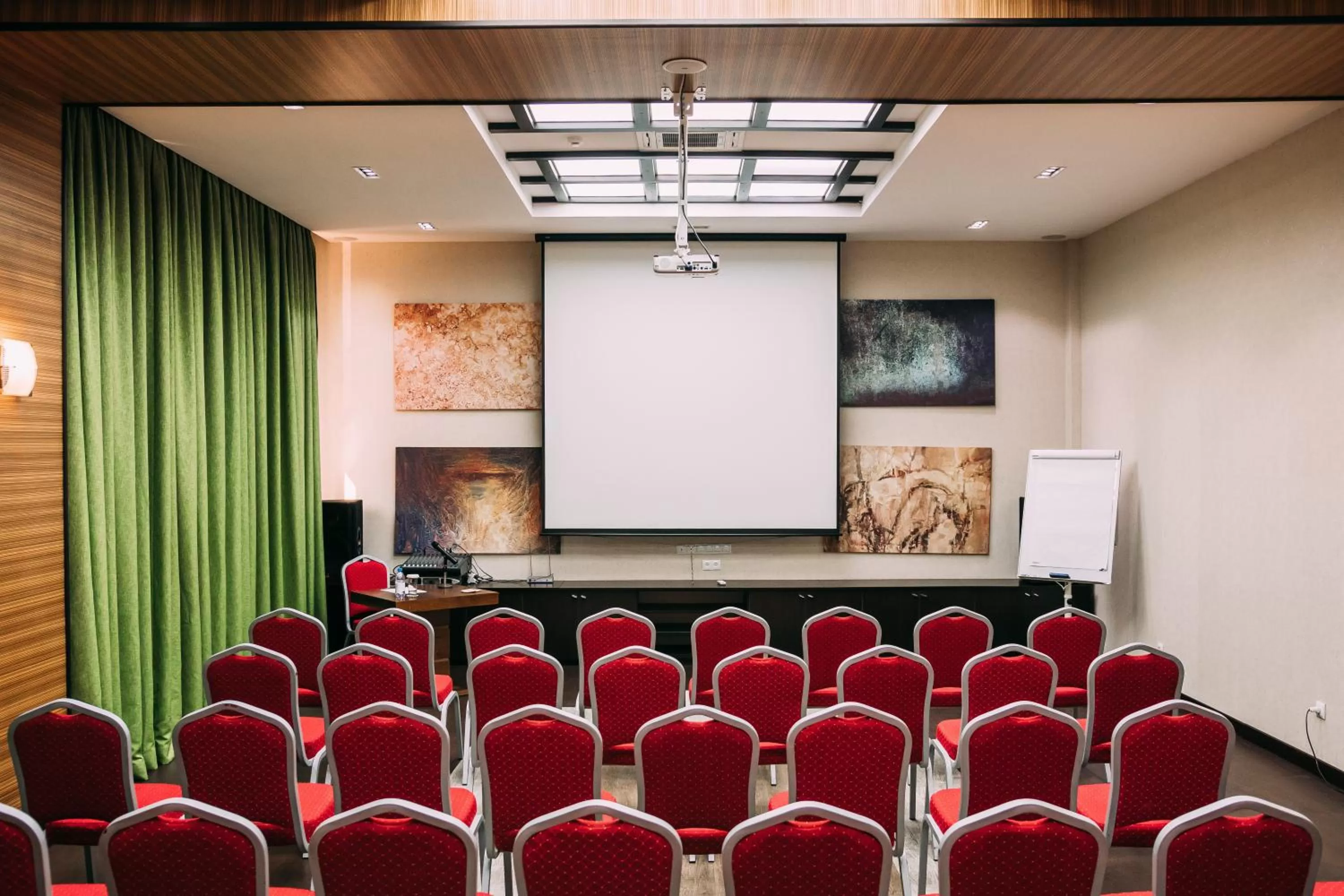 Business facilities in Megapolis Hotel Shymkent