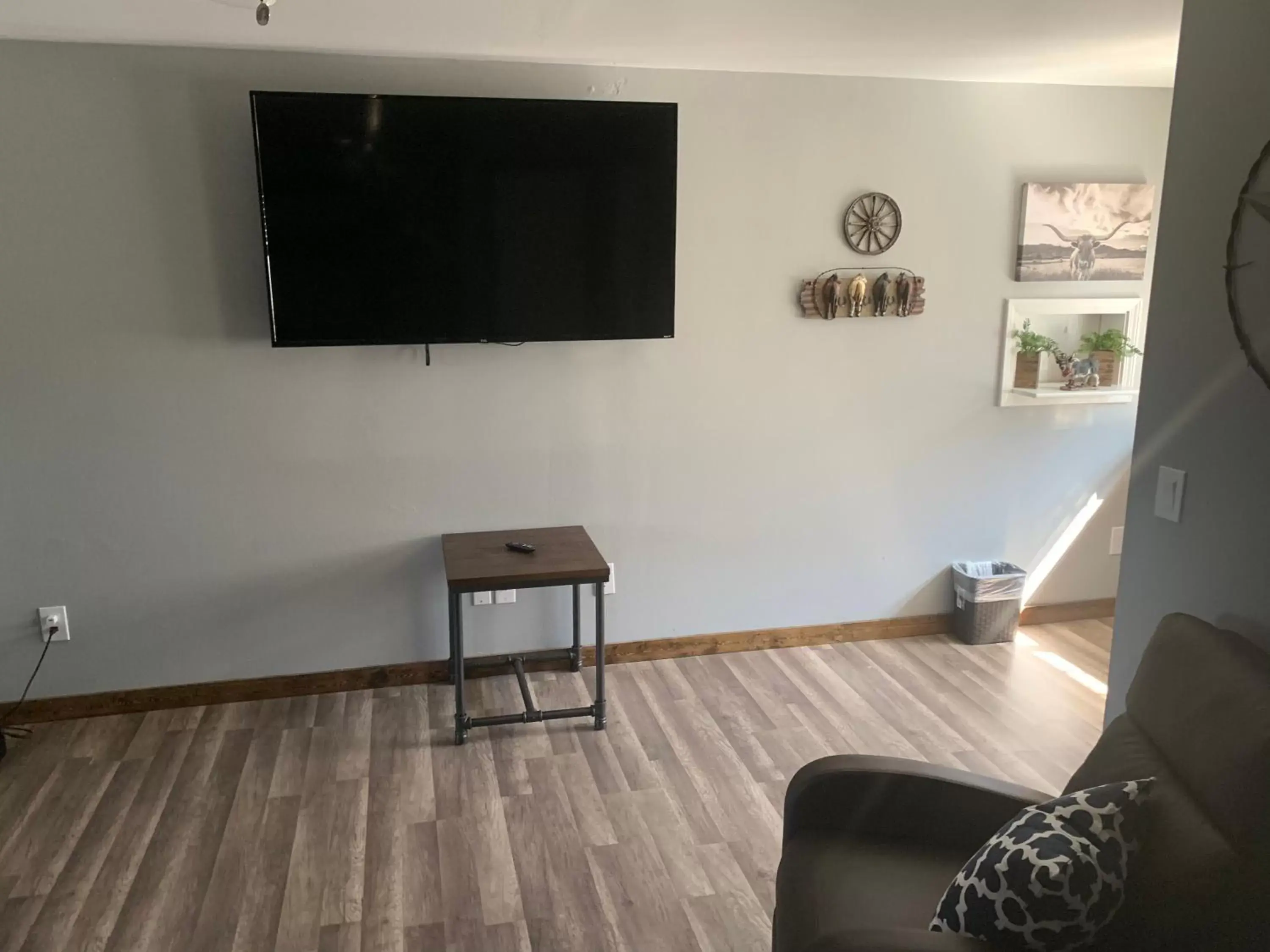 TV/Entertainment Center in The Beaverhead Lodge