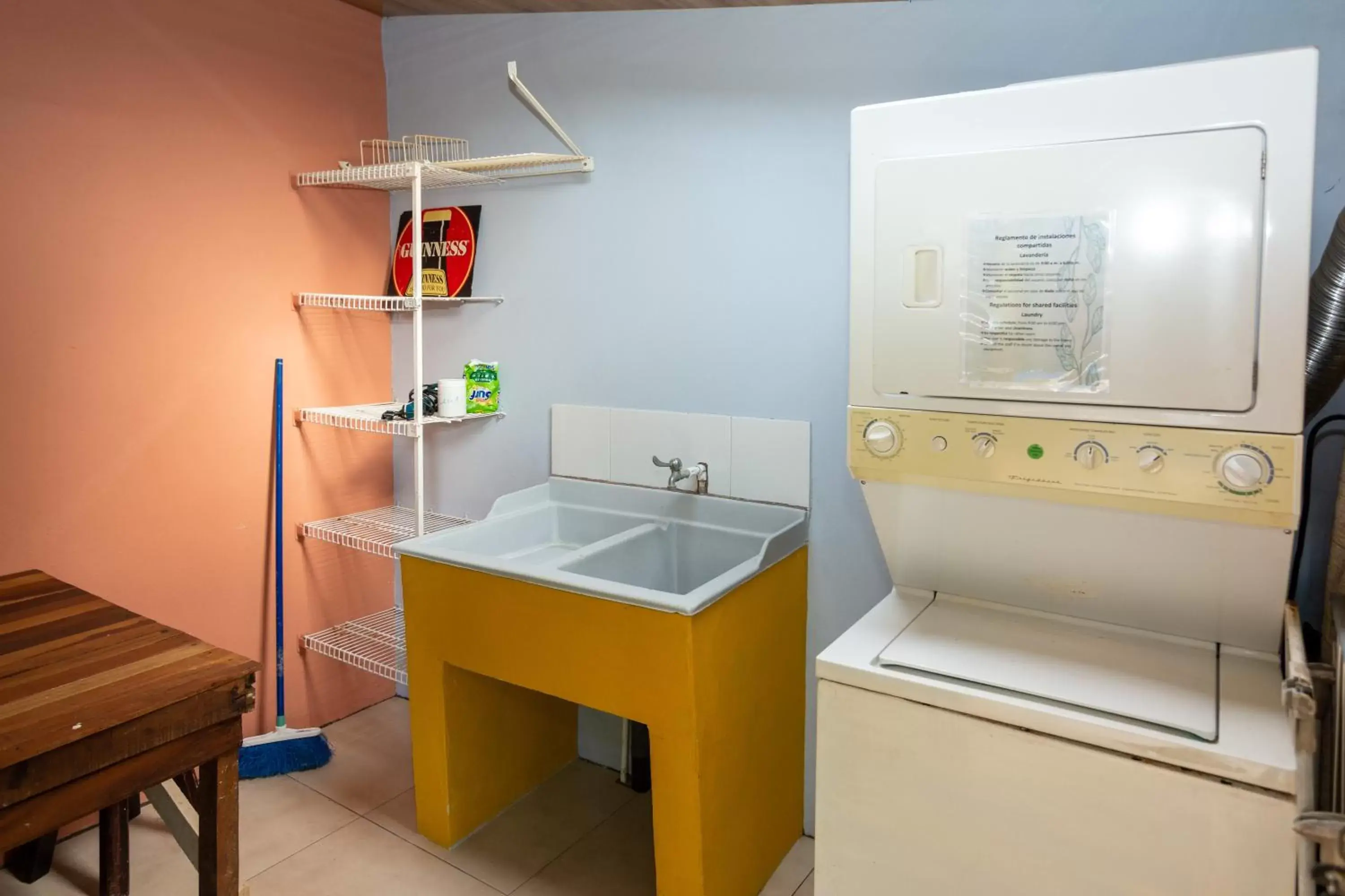 laundry, Bathroom in Hotel Arte Natura
