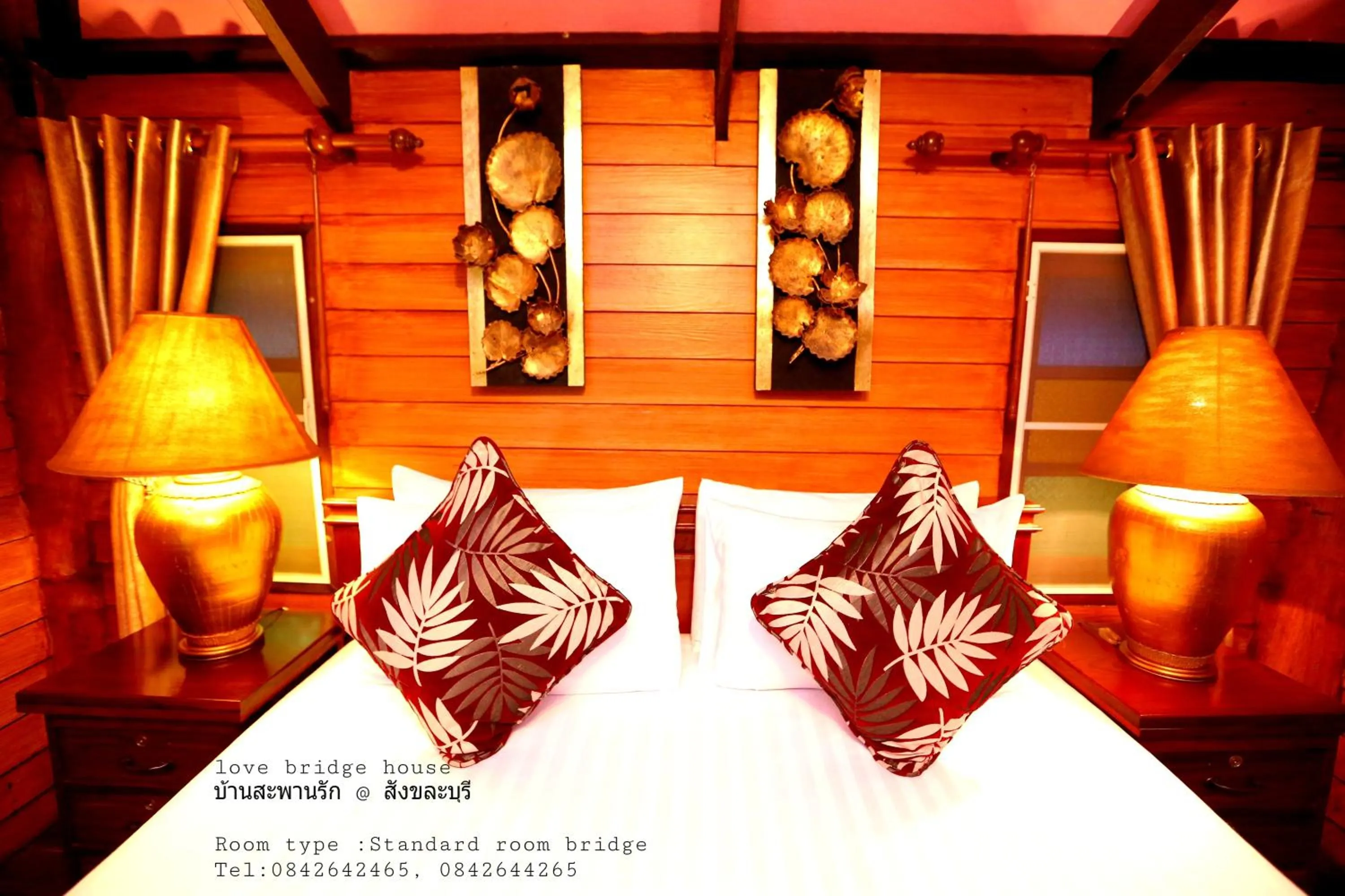 Bed in Love Bridge House บ้านสะพานรัก