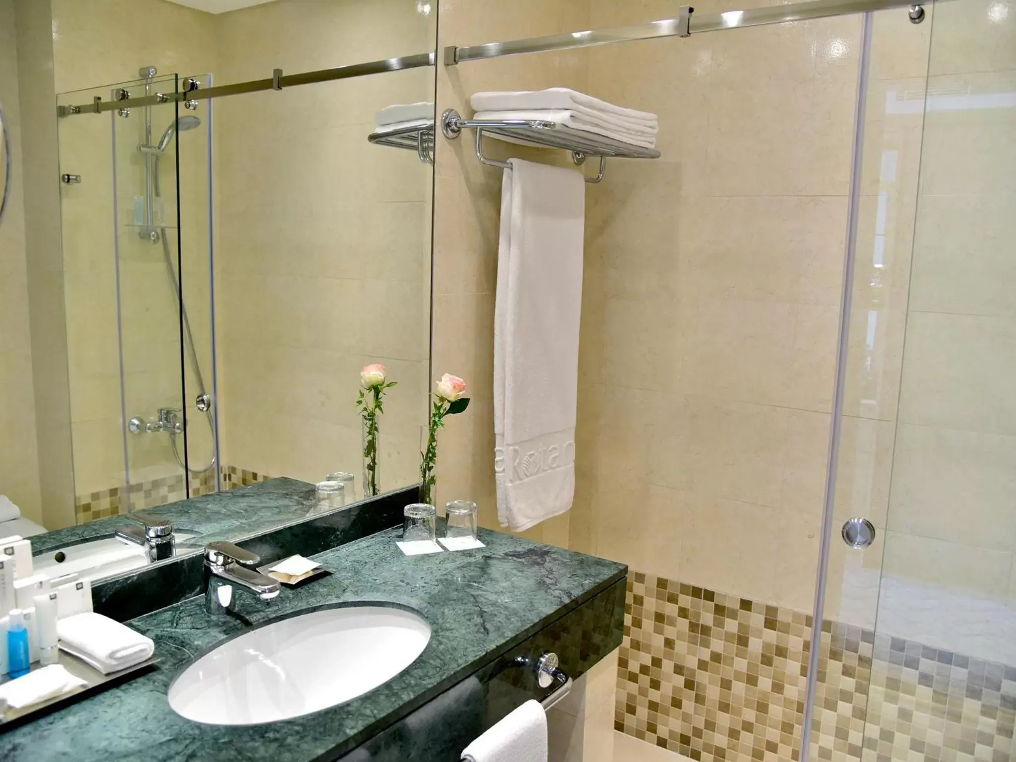 Shower, Bathroom in Gefinor Rotana – Beirut