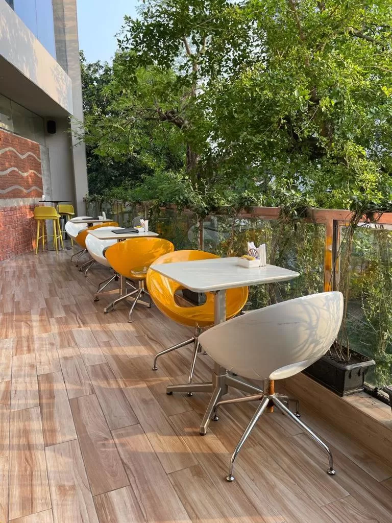 Off site in Empyrean Dhaka City Centre