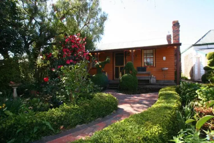 Property Building in Westbury Gingerbread Cottages