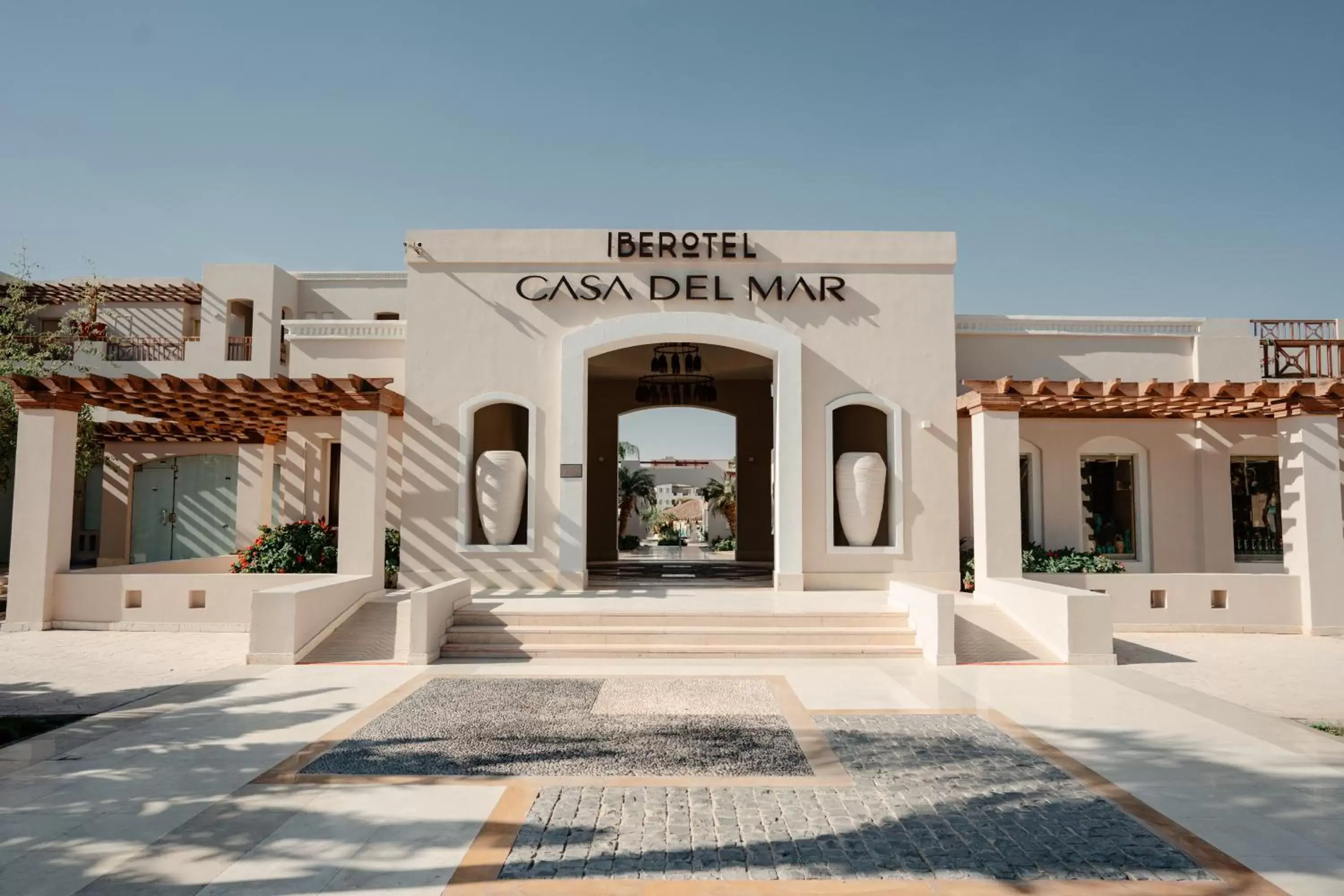 Facade/entrance in Iberotel Casa Del Mar Resort Facade/entrance in Iberotel Casa Del Mar Resort