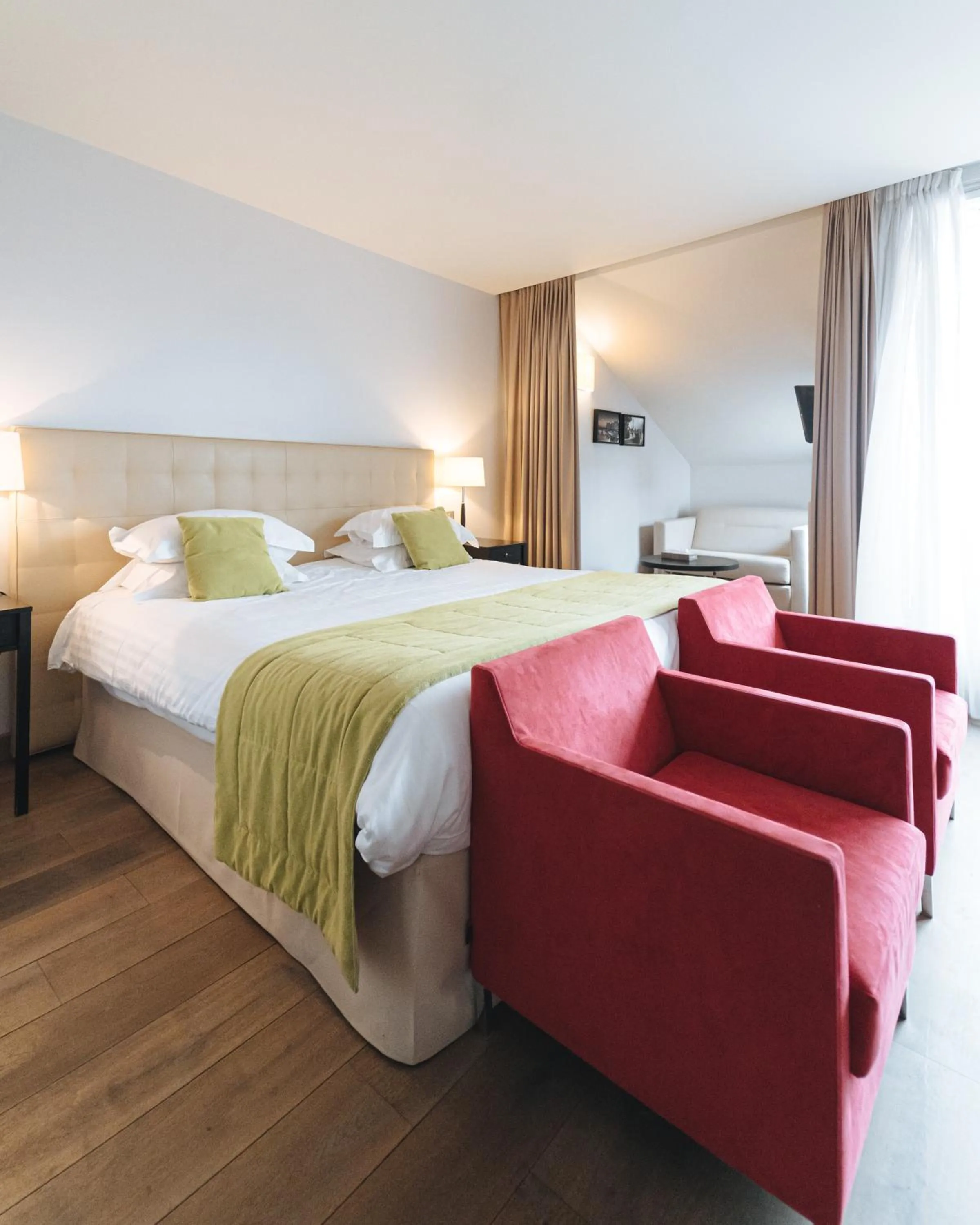 Bed in Hotel de L'Universite