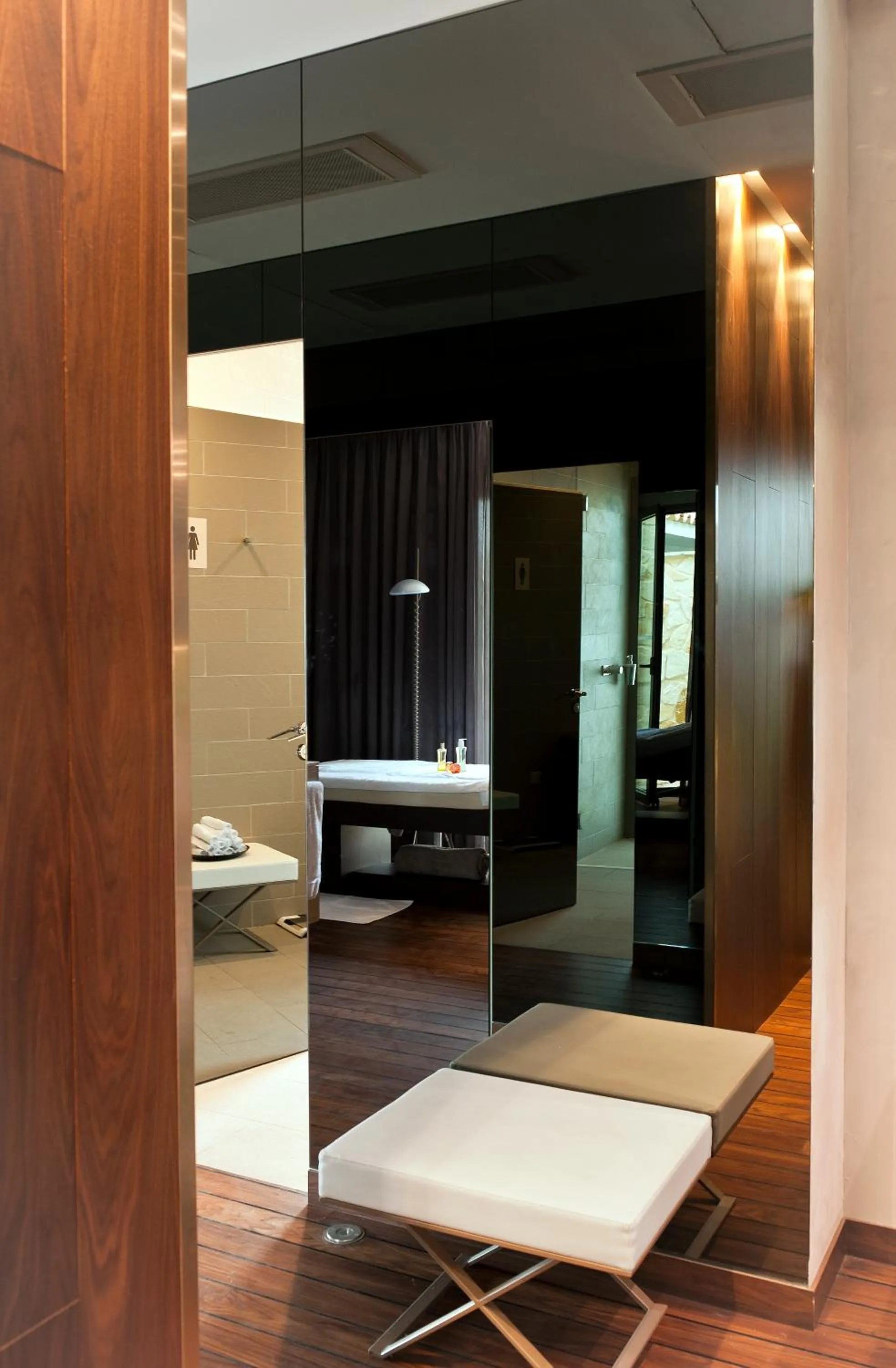 Spa and wellness centre/facilities, Bed in Sezz Saint-Tropez