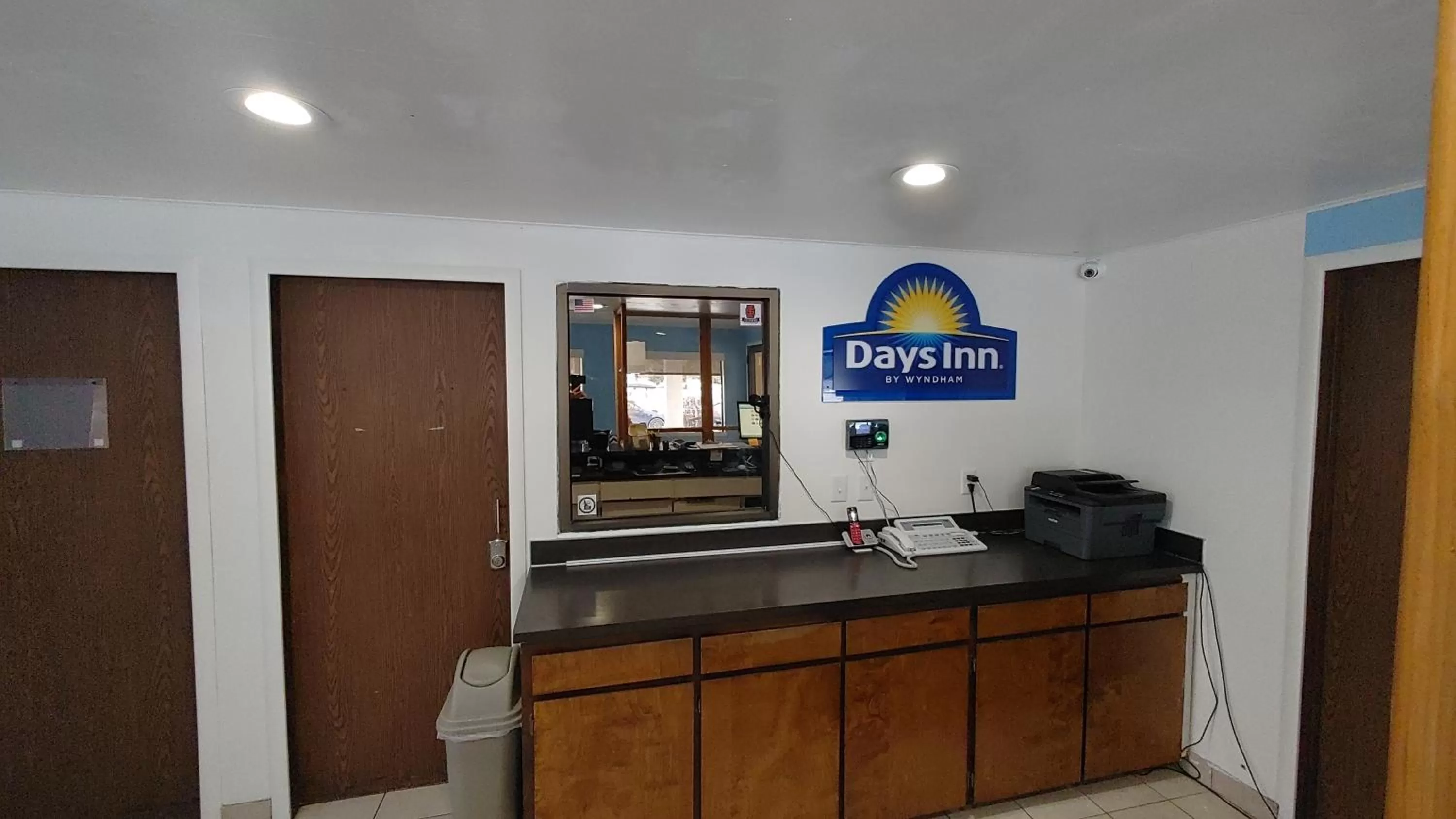 Lobby or reception in Days Inn by Wyndham Pocatello University Area
