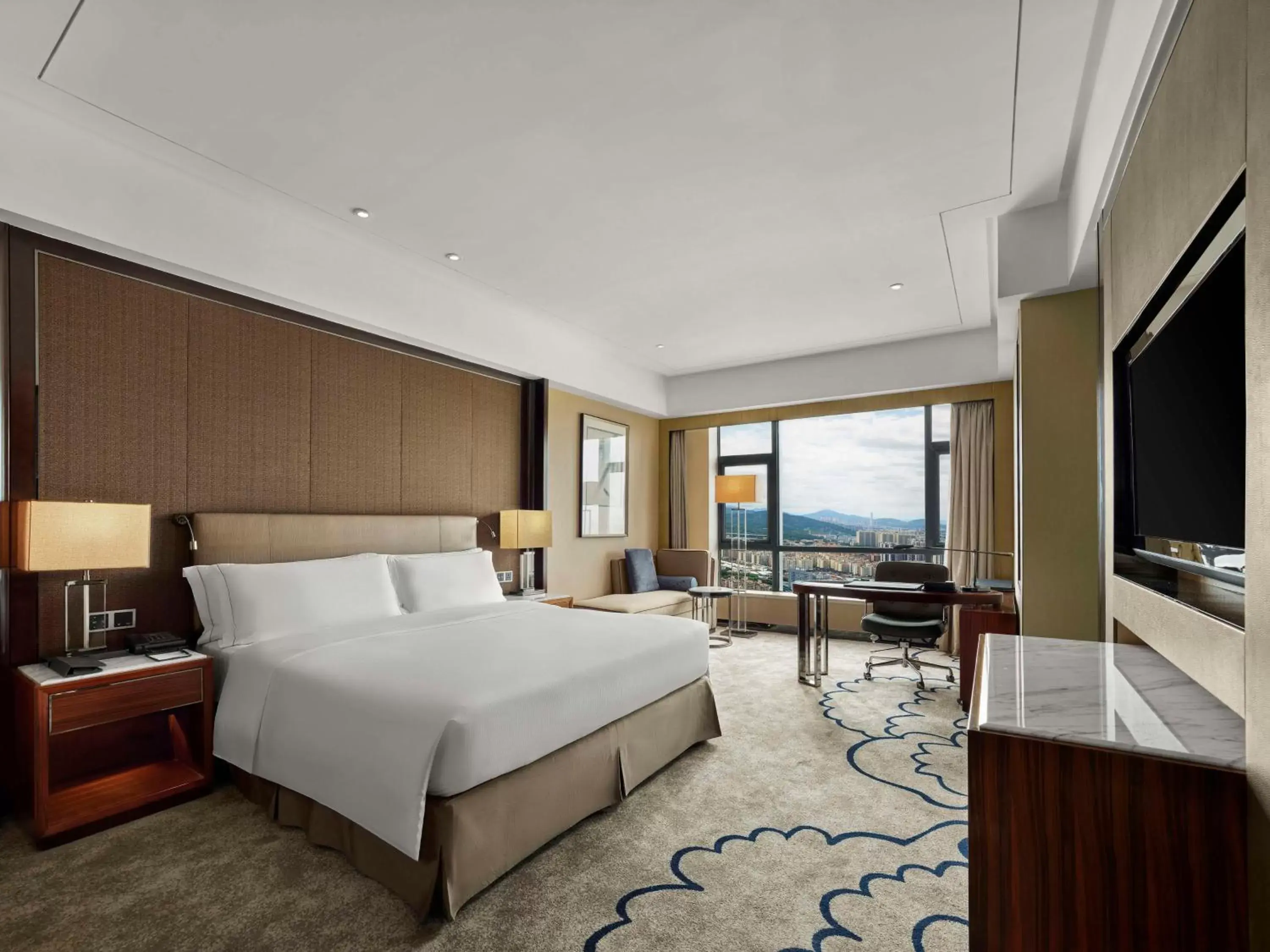 Bedroom in Hilton Zhongshan Downtown