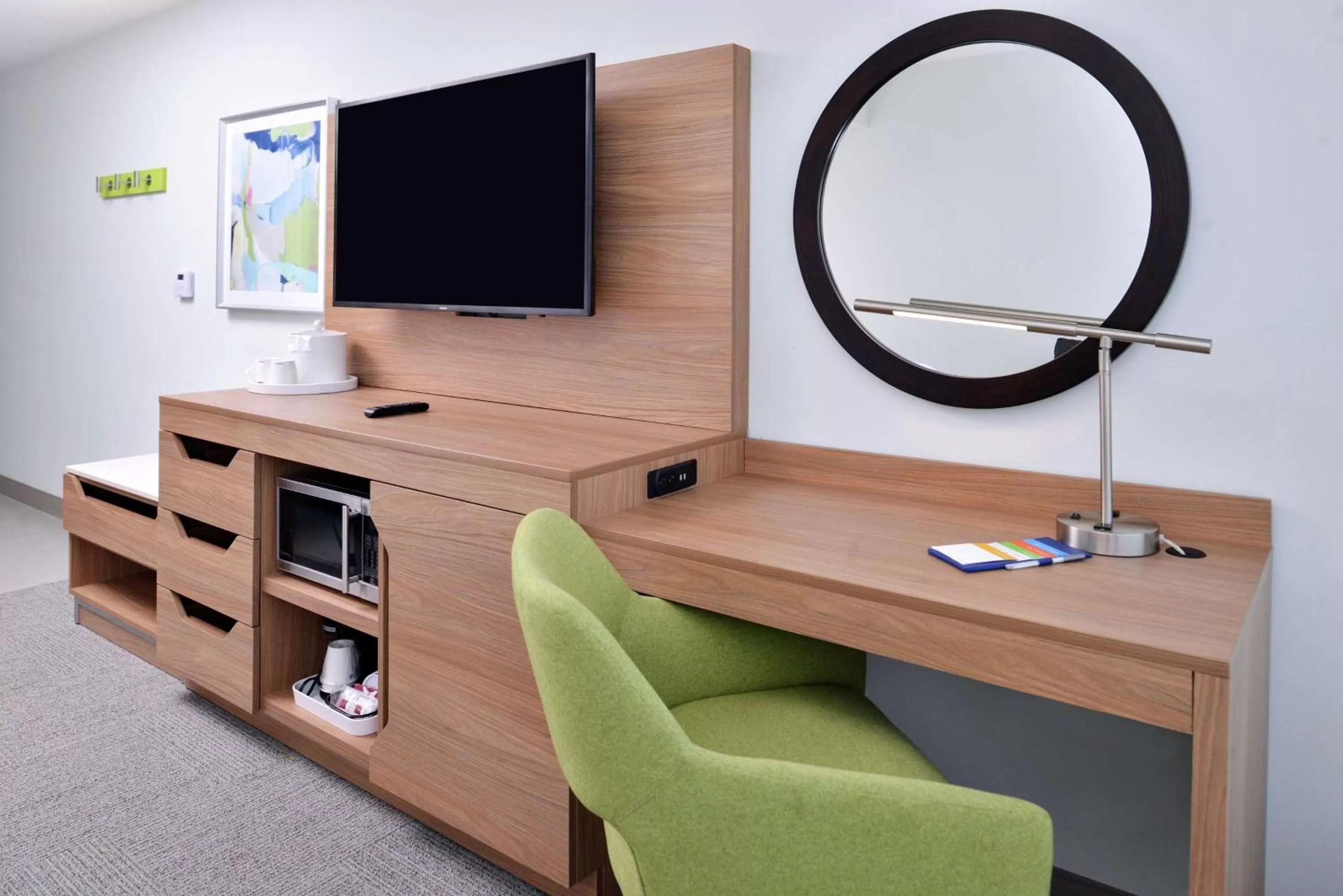 Bedroom in Hampton Inn Tampa Downtown Channel District