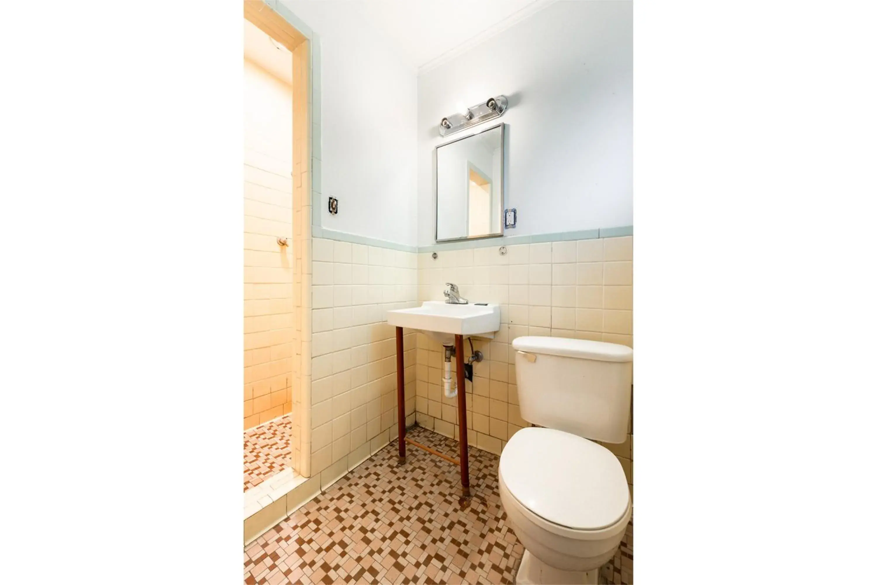 Bathroom in OYO Hotel Holly Springs MS