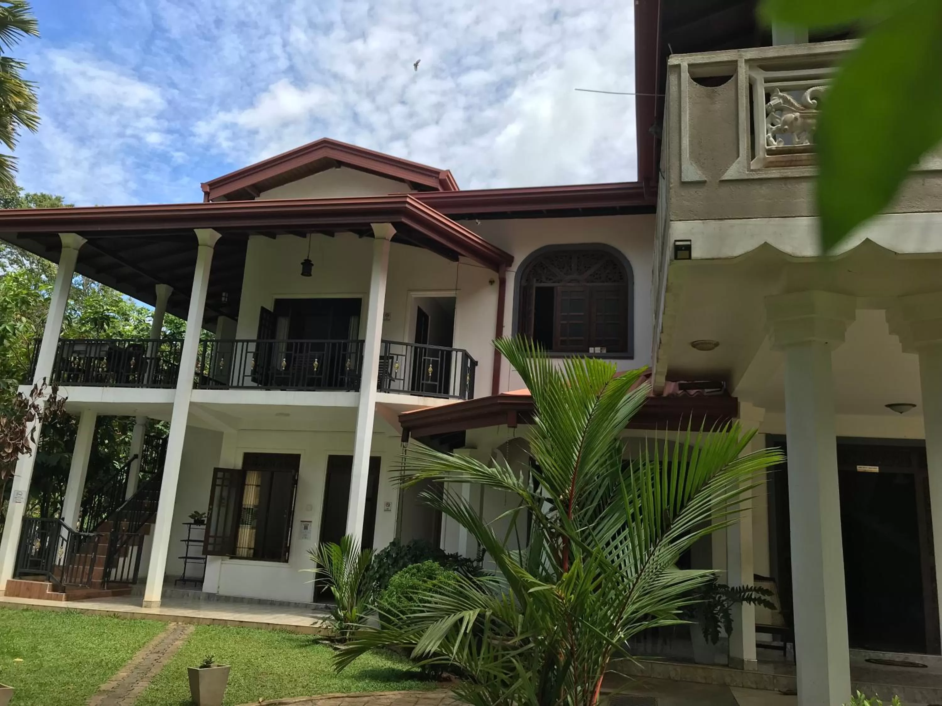 Green Edge Residences