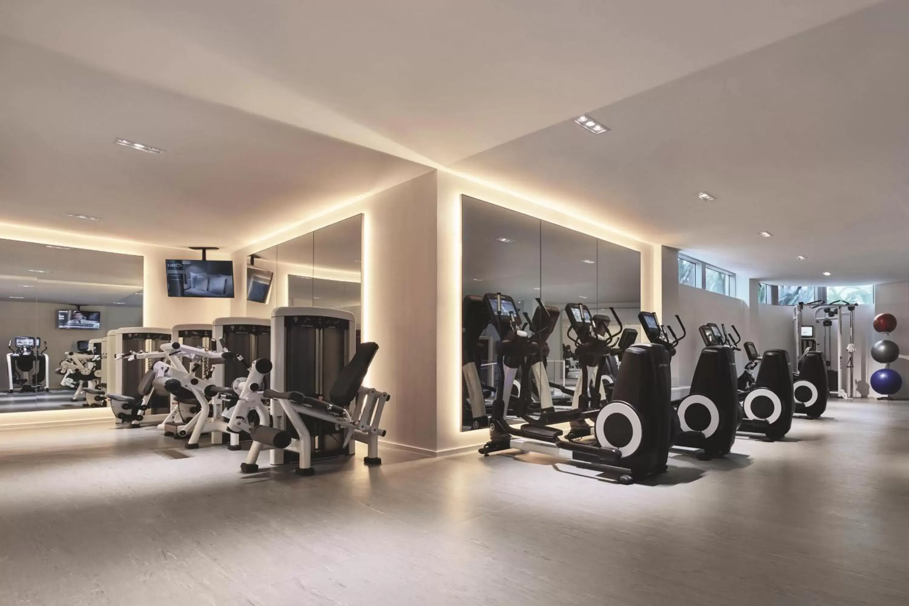 Fitness centre/facilities, Fitness Center/Facilities in The Miami Beach EDITION