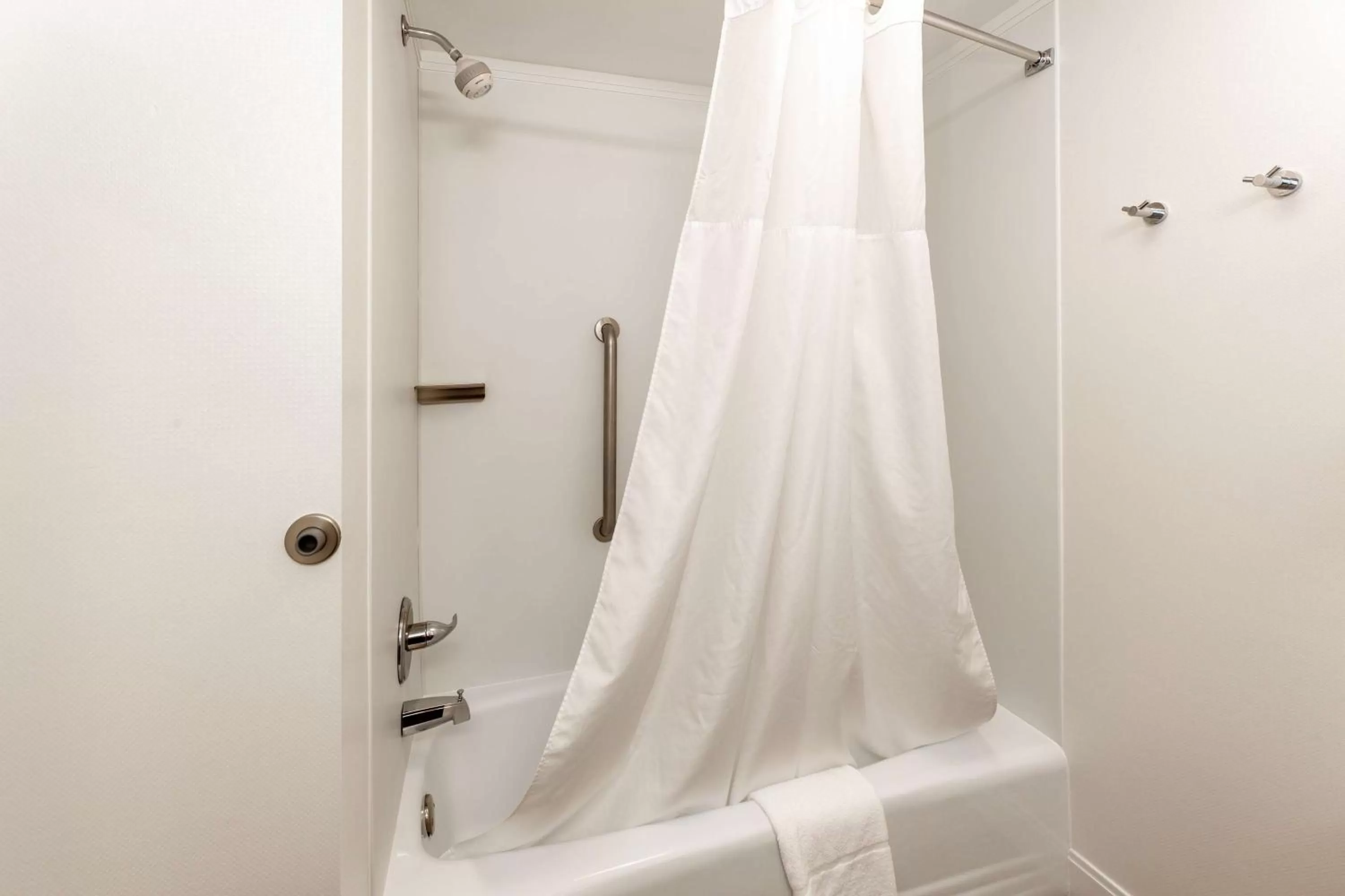 Bathroom in Hampton Inn & Suites Raleigh Cary Lenovo Center