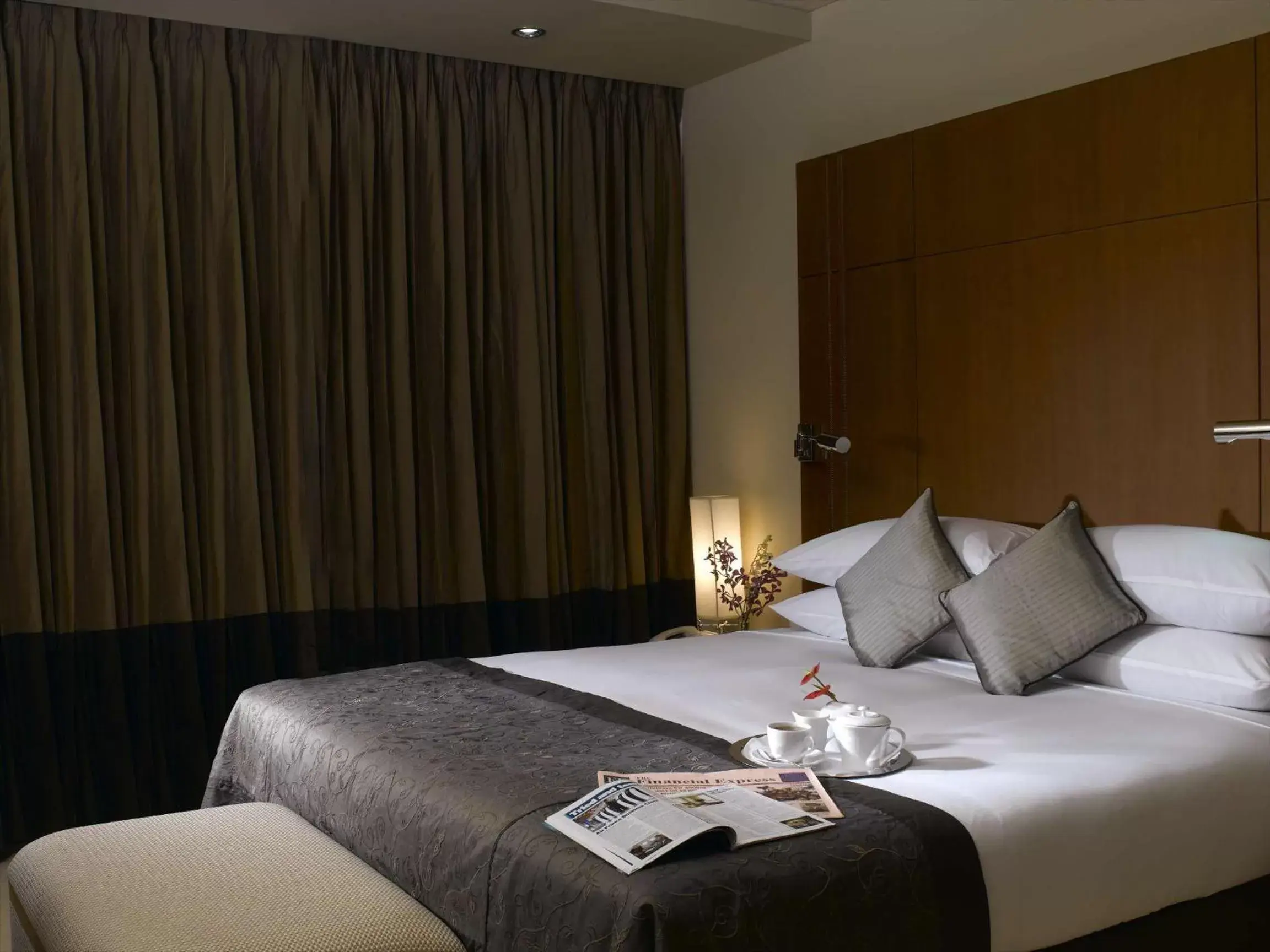 Photo of the whole room, Bed in Radisson blu Dhaka Water Garden