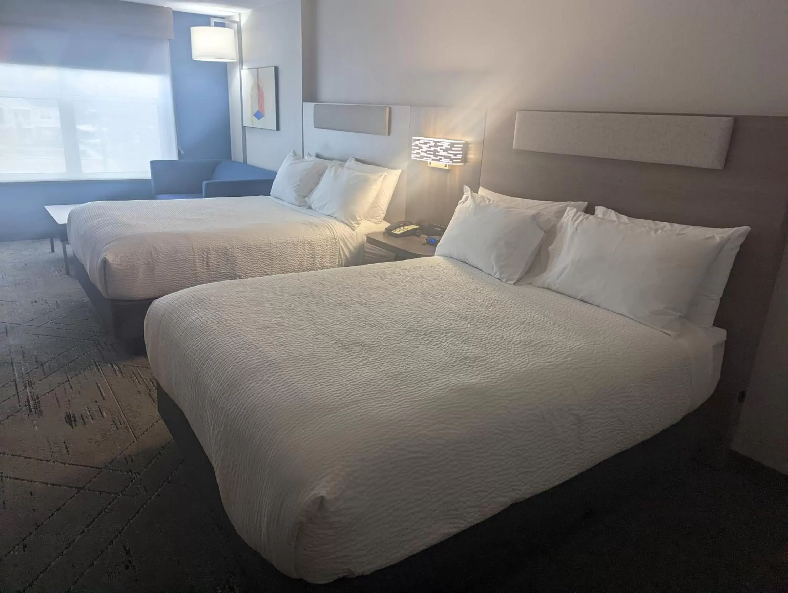 Bedroom, Bed in Holiday Inn Express & Suites Salt Lake City N - Bountiful