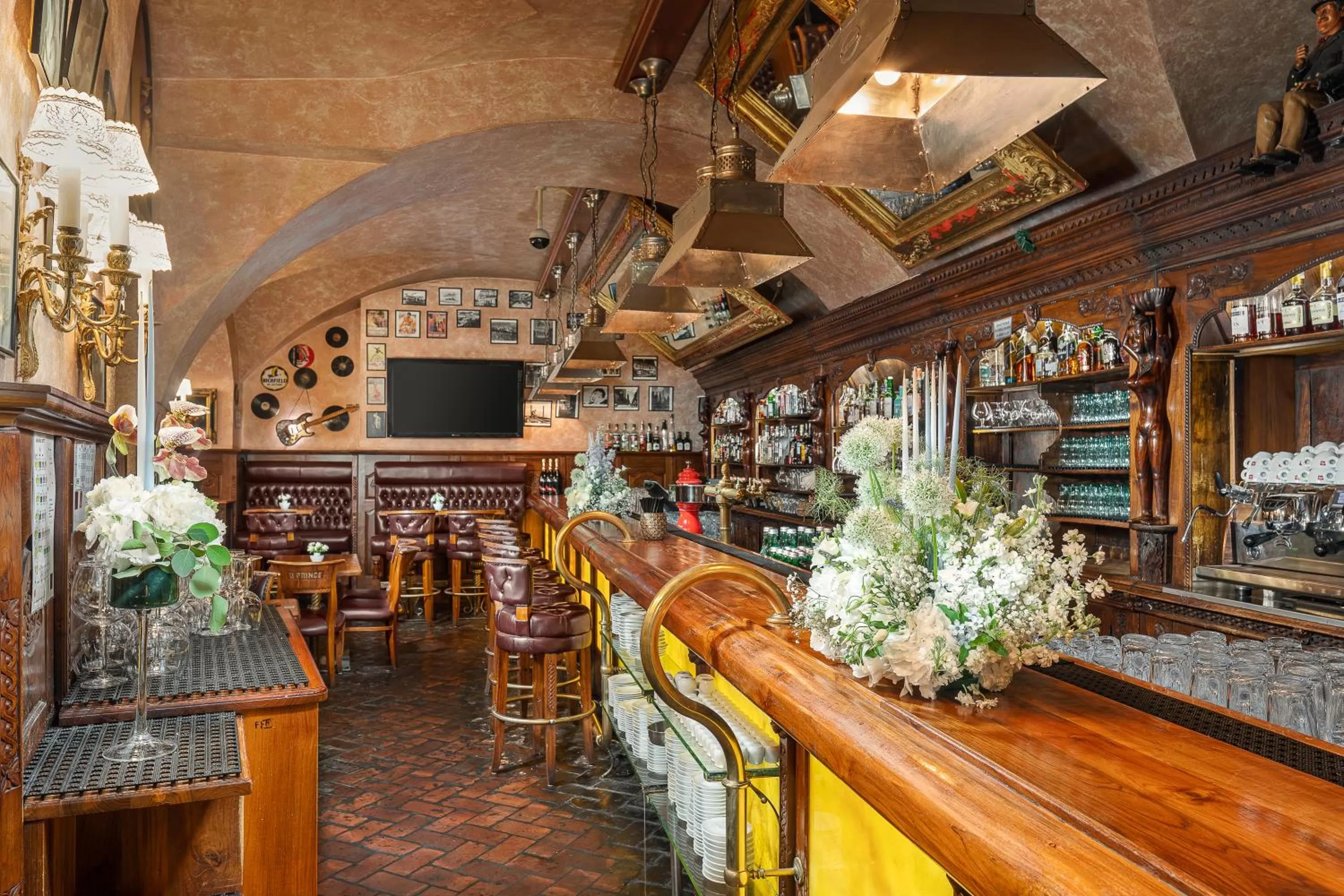 Restaurant/places to eat in Hotel U Prince Prague by BHG