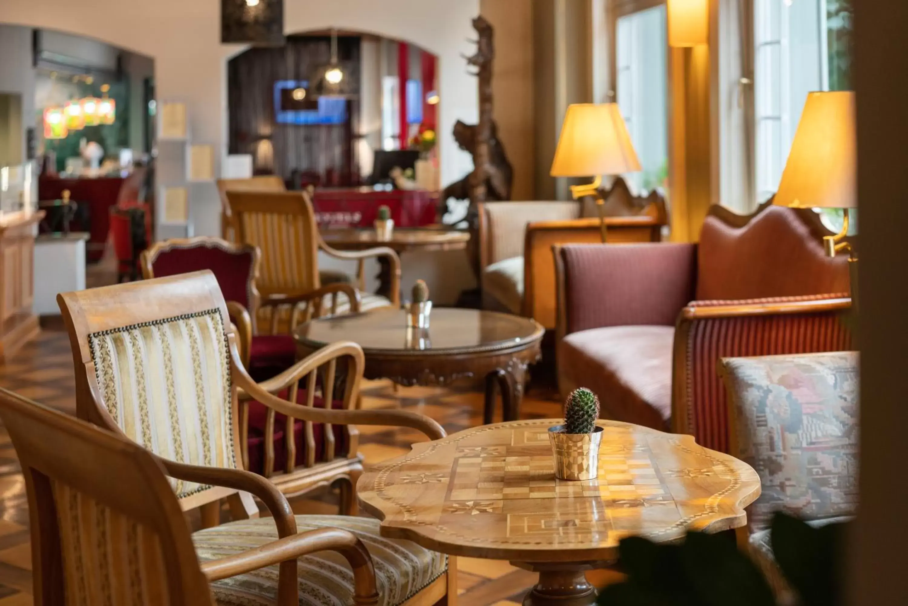 Lounge or bar, Restaurant/Places to Eat in Hotel Krebs Interlaken