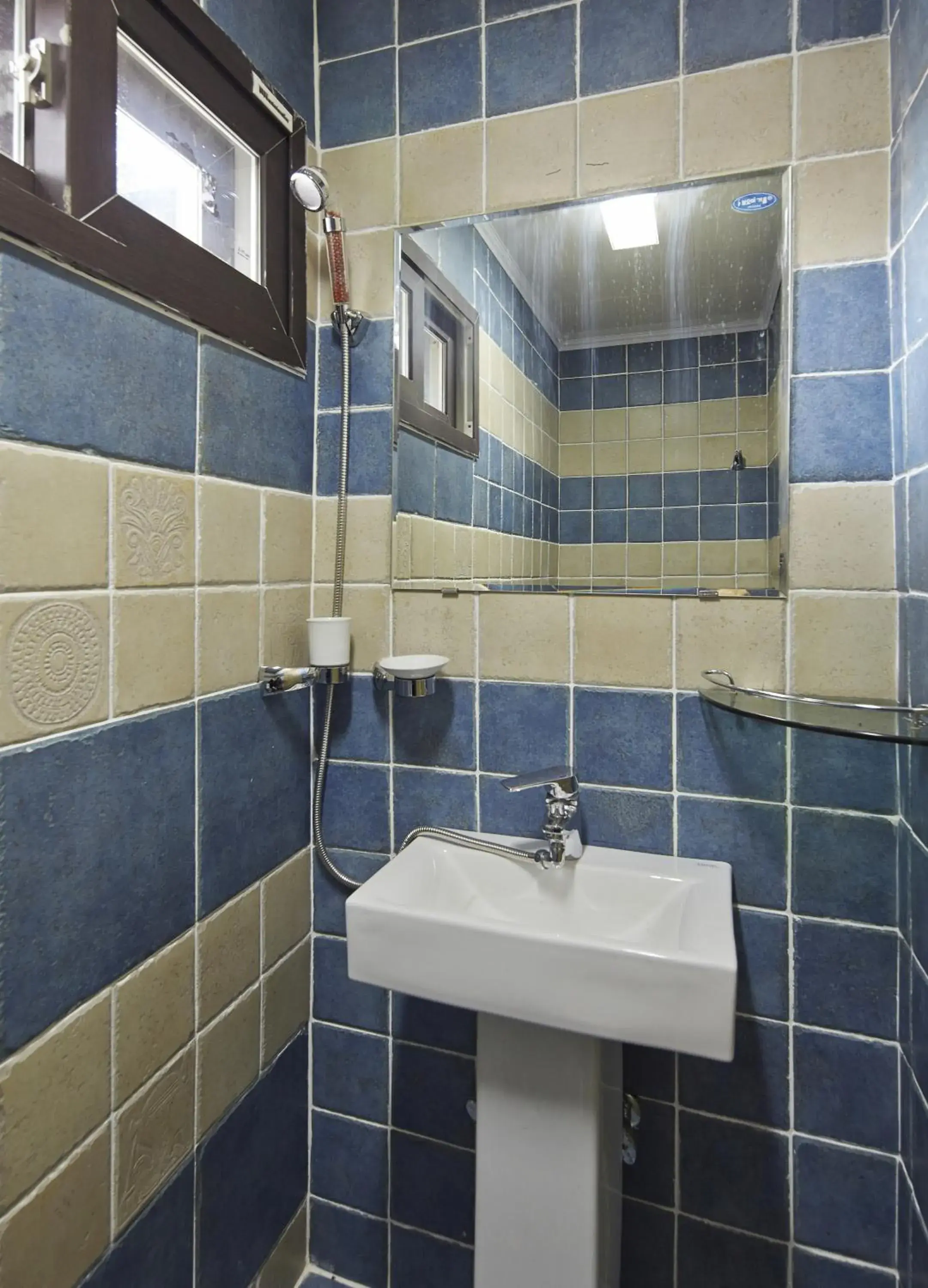 Shower, Bathroom in Jiwoljang Guest House