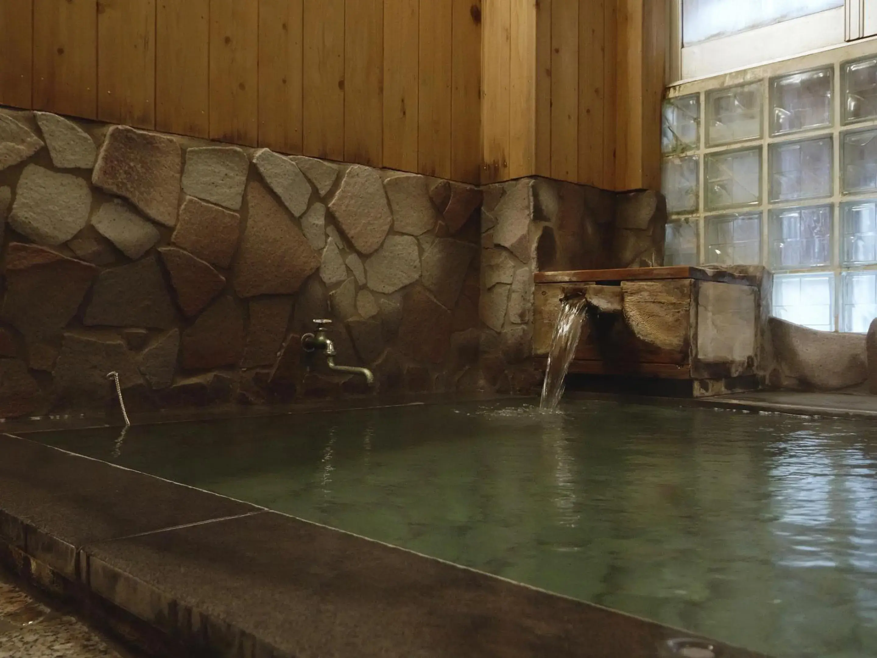 Shibu Onsen Kokuya