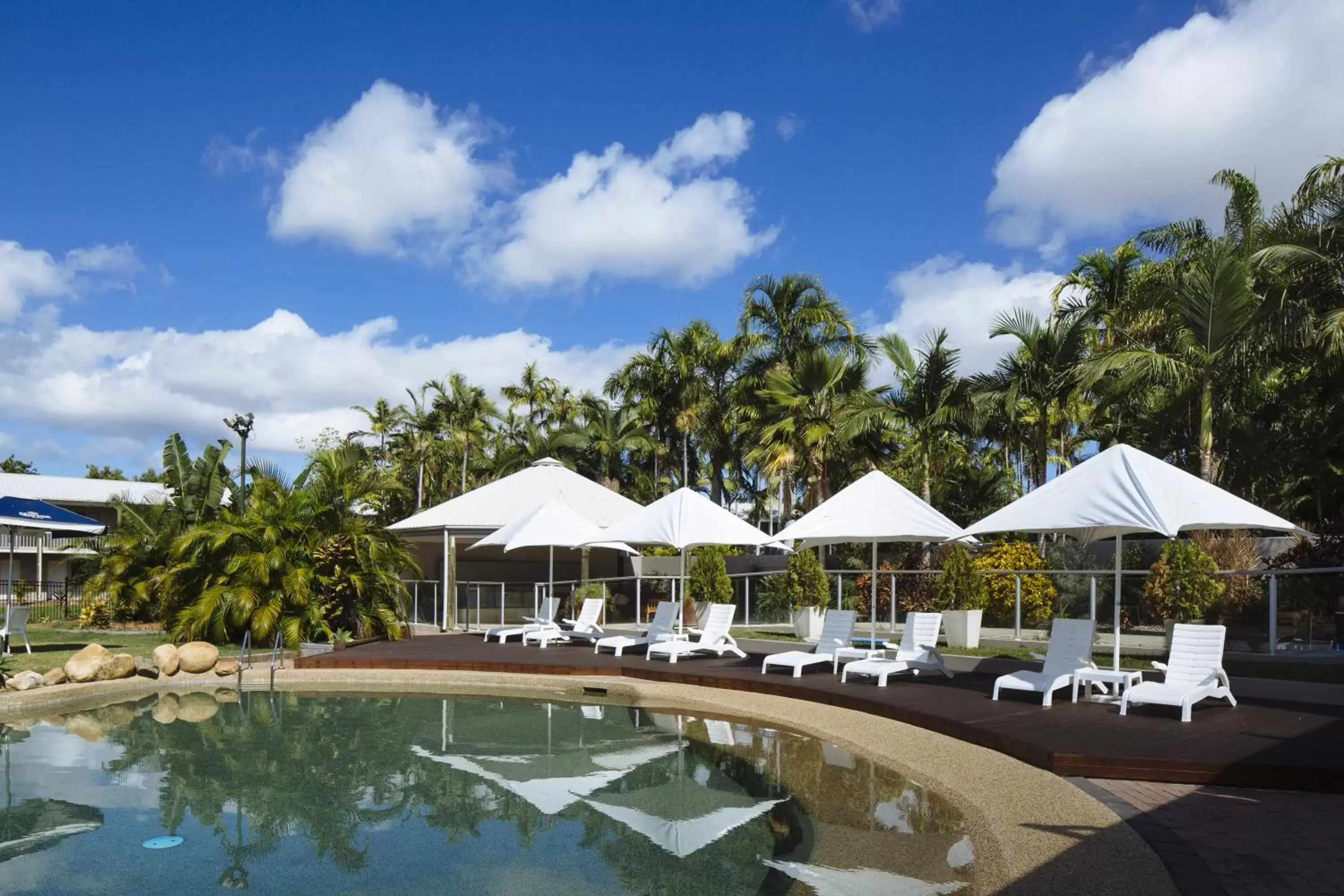 Pool view, Swimming Pool in Mercure Townsville