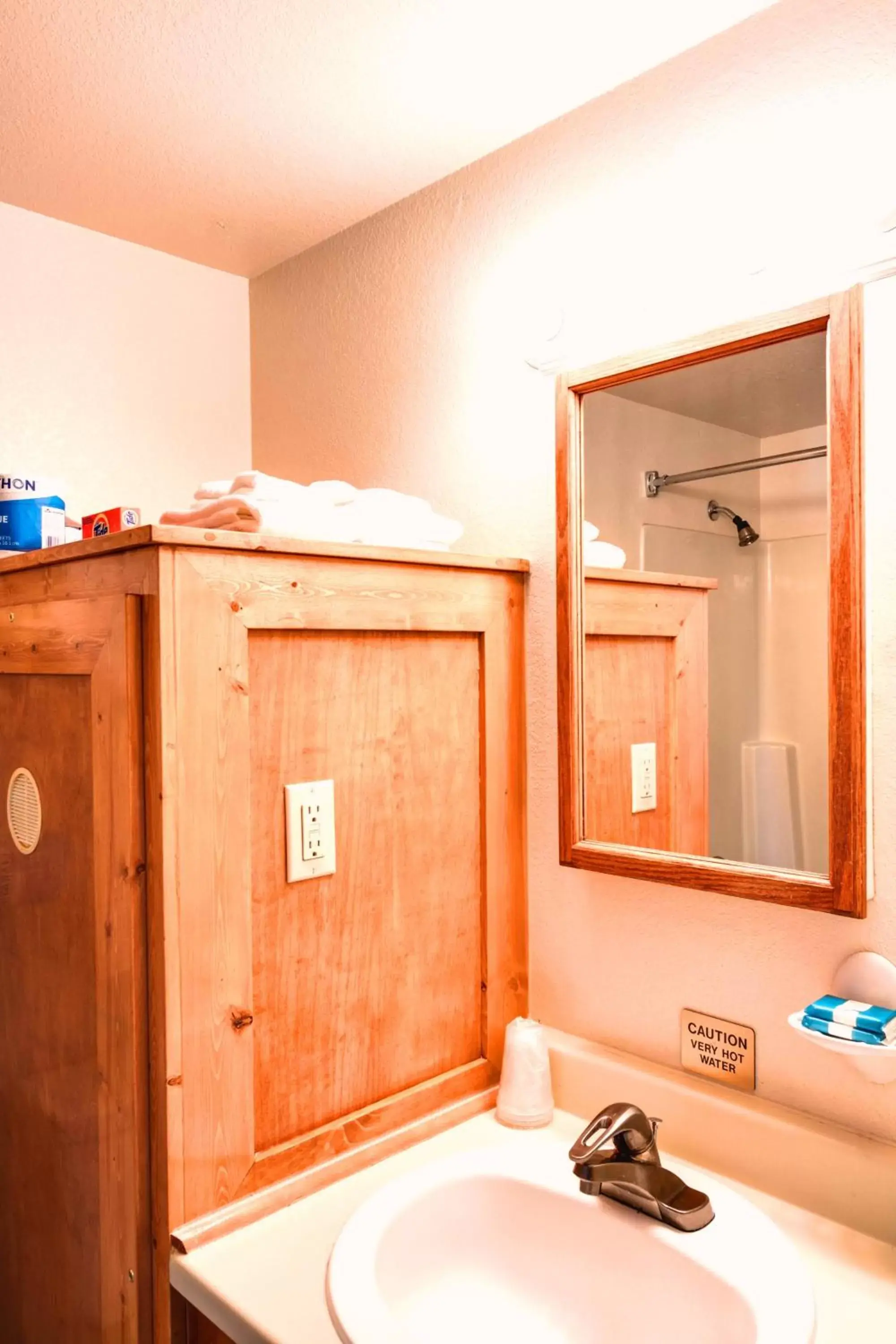 Bathroom in Turning Leaf Townhome Suites