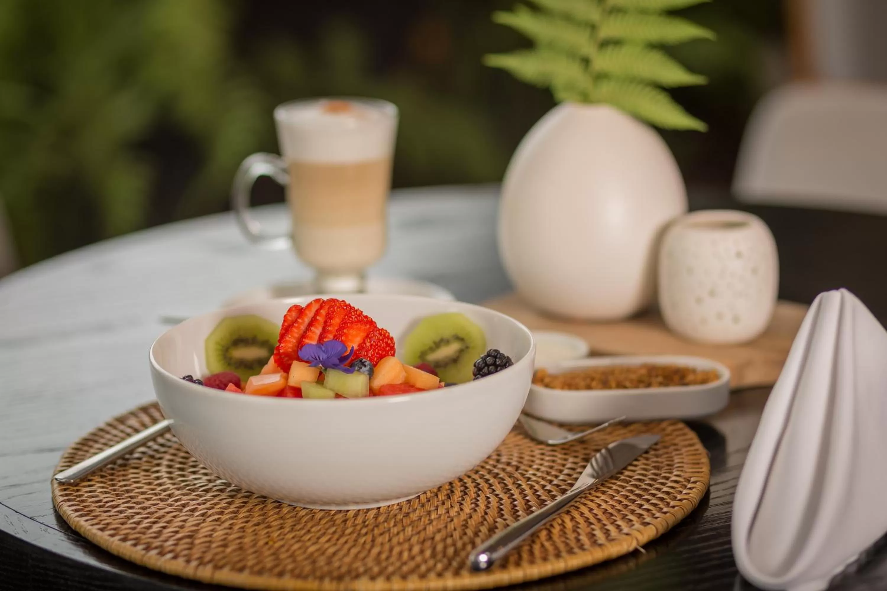 Food and drinks in Suites Contempo