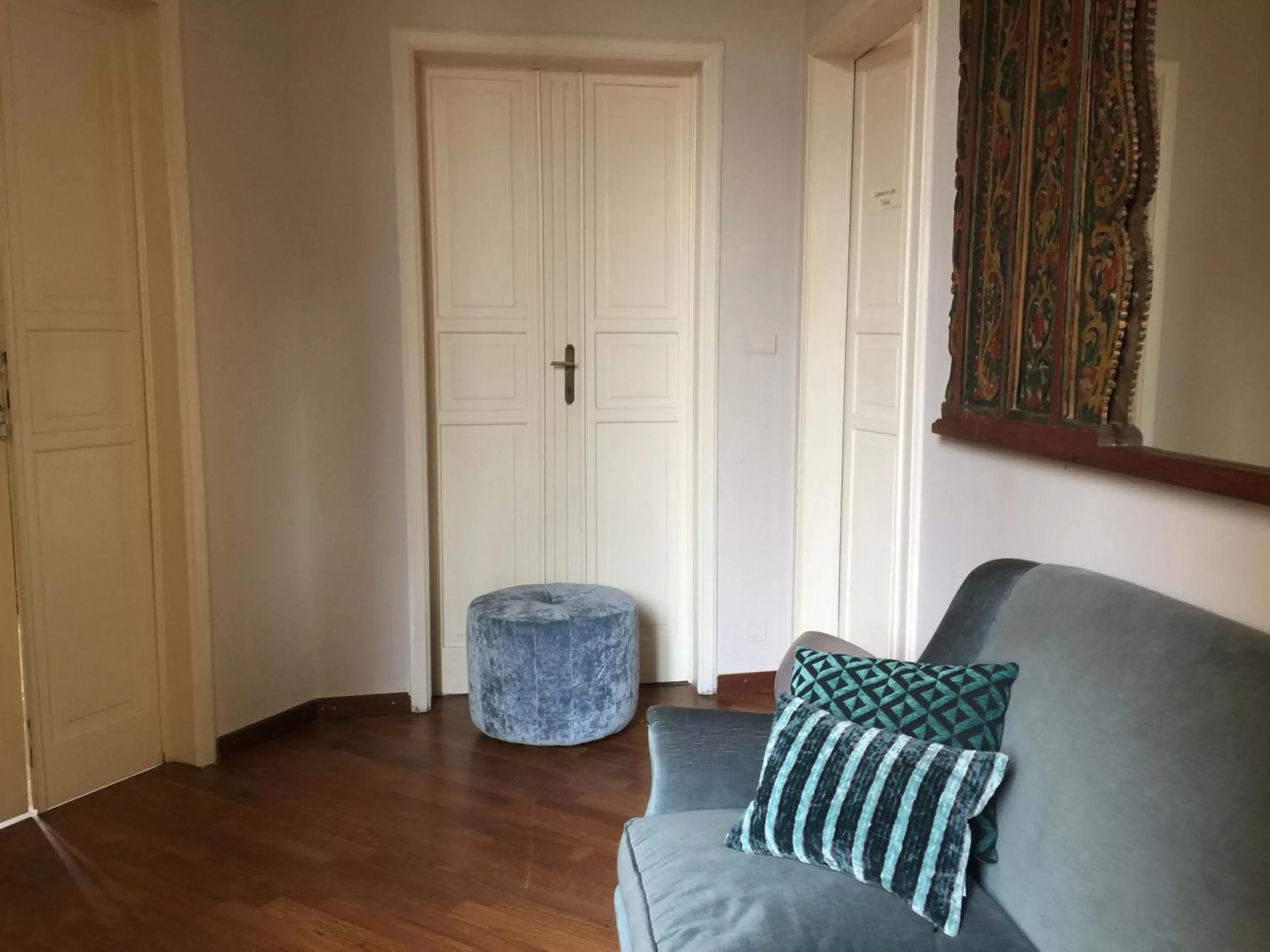 Photo of the whole room in Liberty House