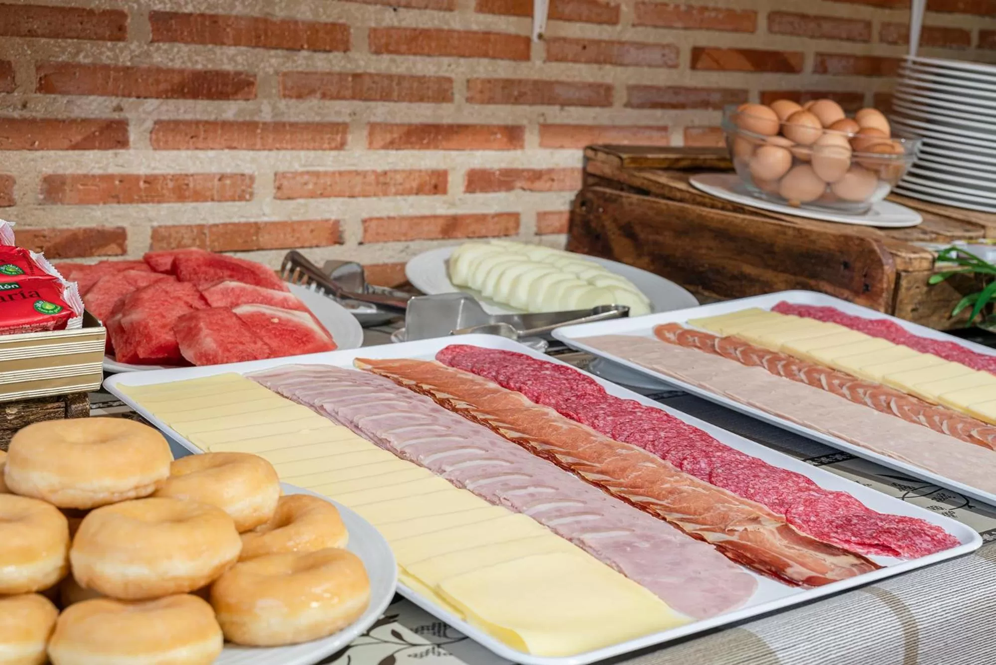 Buffet breakfast in Hotel Corregidor