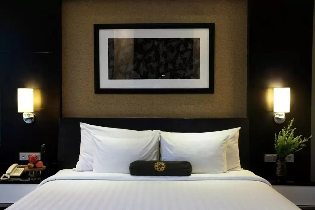 Bed in Java Heritage Hotel Purwokerto