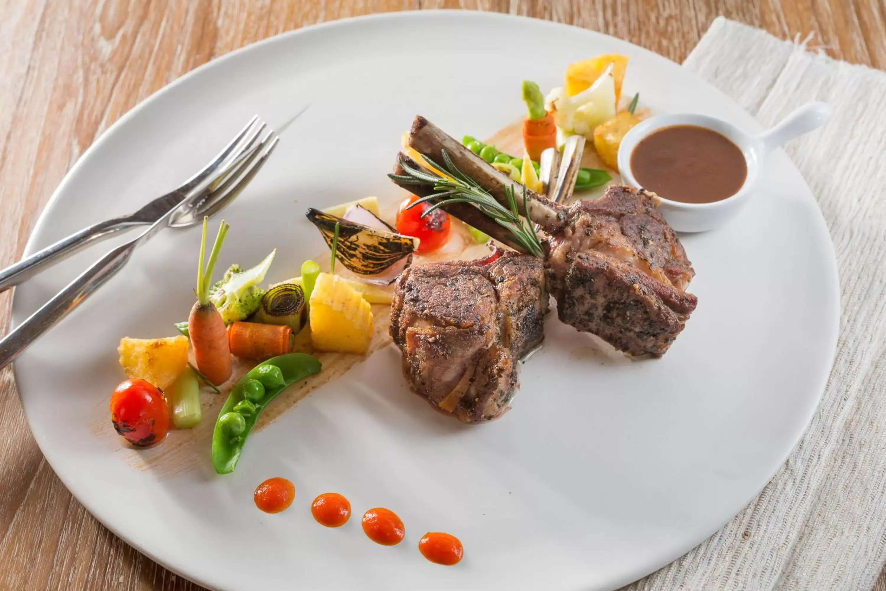 Food in Eden Beach Khaolak Resort & Spa Food in Eden Beach Khaolak Resort & Spa