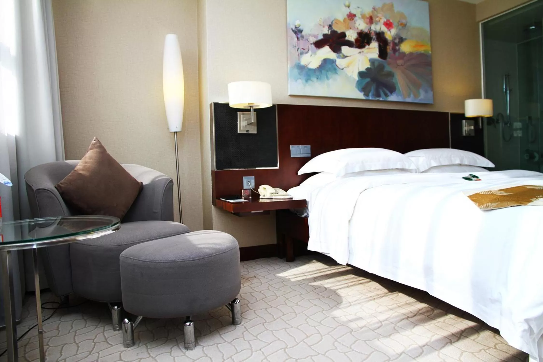 hair dresser in The Pavilion Century Tower (Huaqiang NorthBusiness Zone)