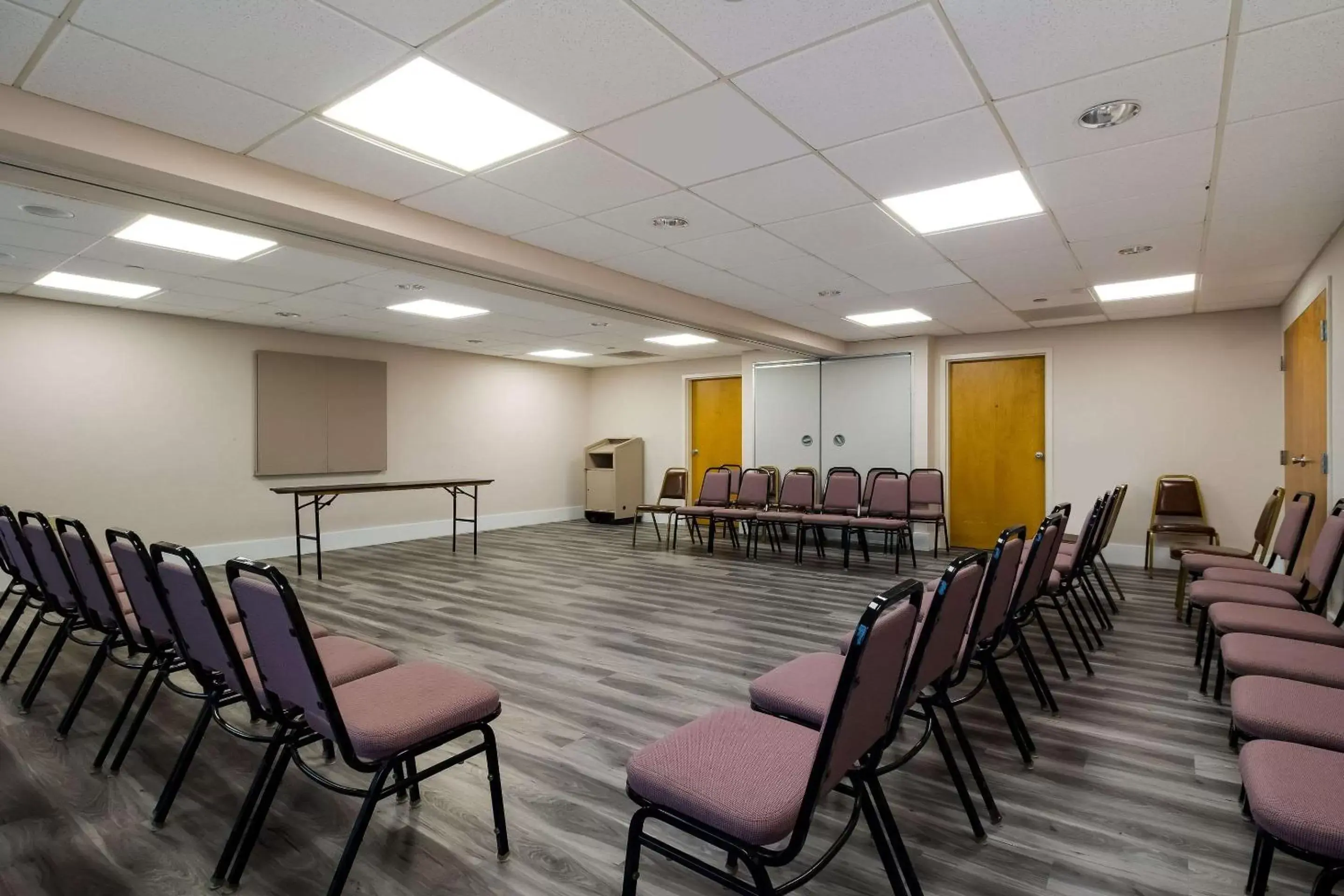 Meeting/conference room in Quality Inn & Suites North Myrtle Beach