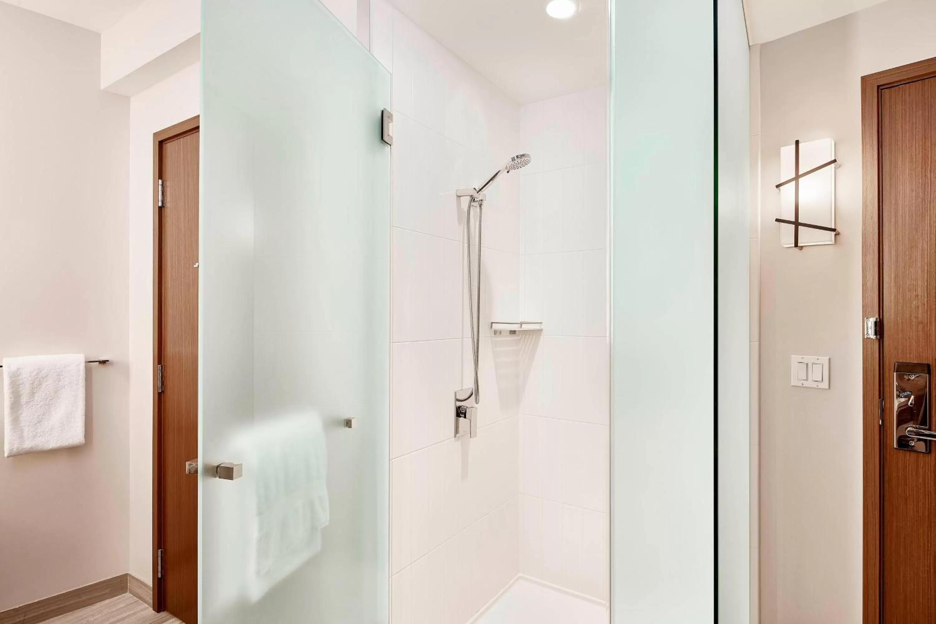 Bathroom in Civic Hotel, Autograph Collection