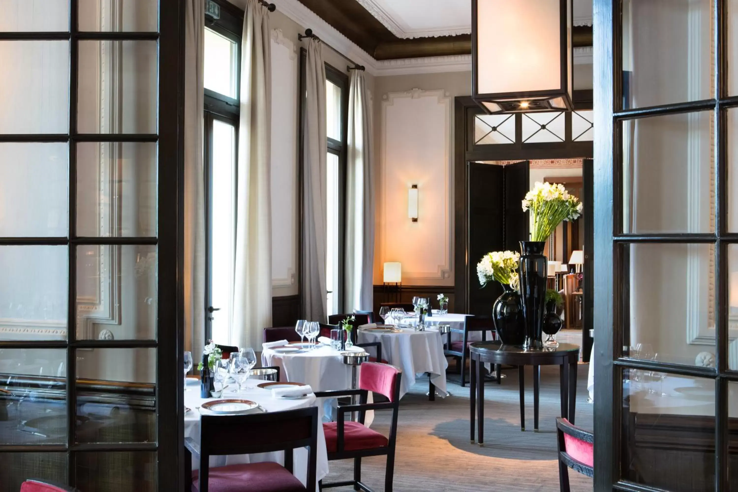 Restaurant/Places to Eat in Hotel Royal-Riviera